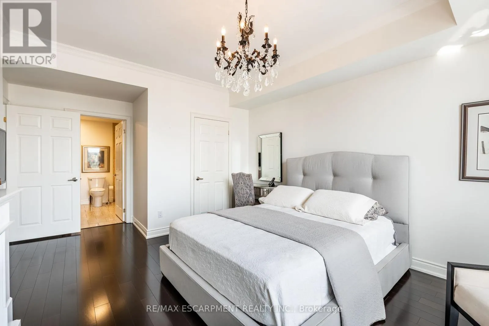 1102 - 1477 LAKESHORE ROAD