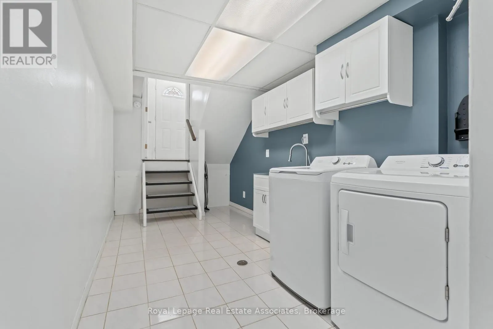 35 - 2269 MOUNTAIN GROVE AVENUE