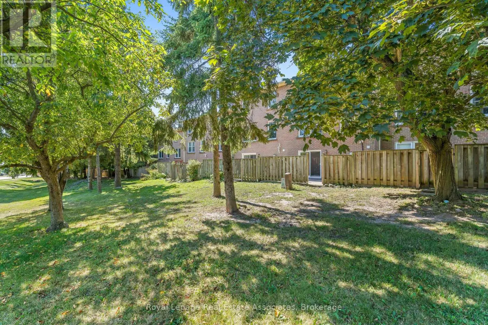 35 - 2269 MOUNTAIN GROVE AVENUE