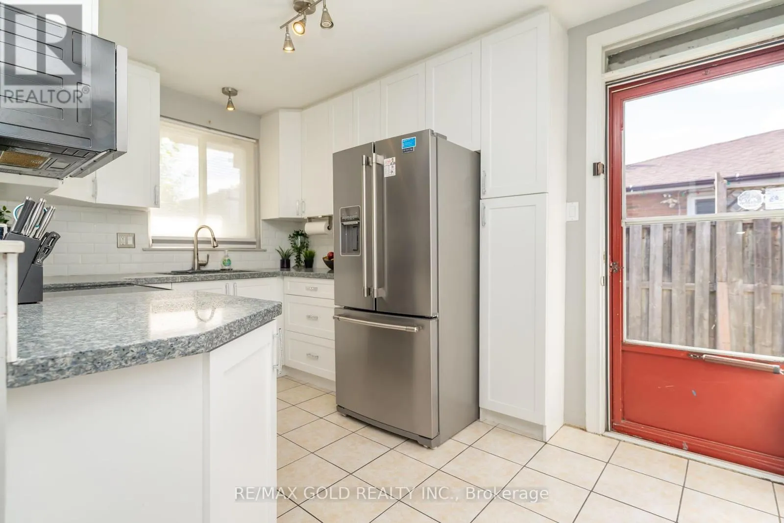 4 DEESIDE CRESCENT