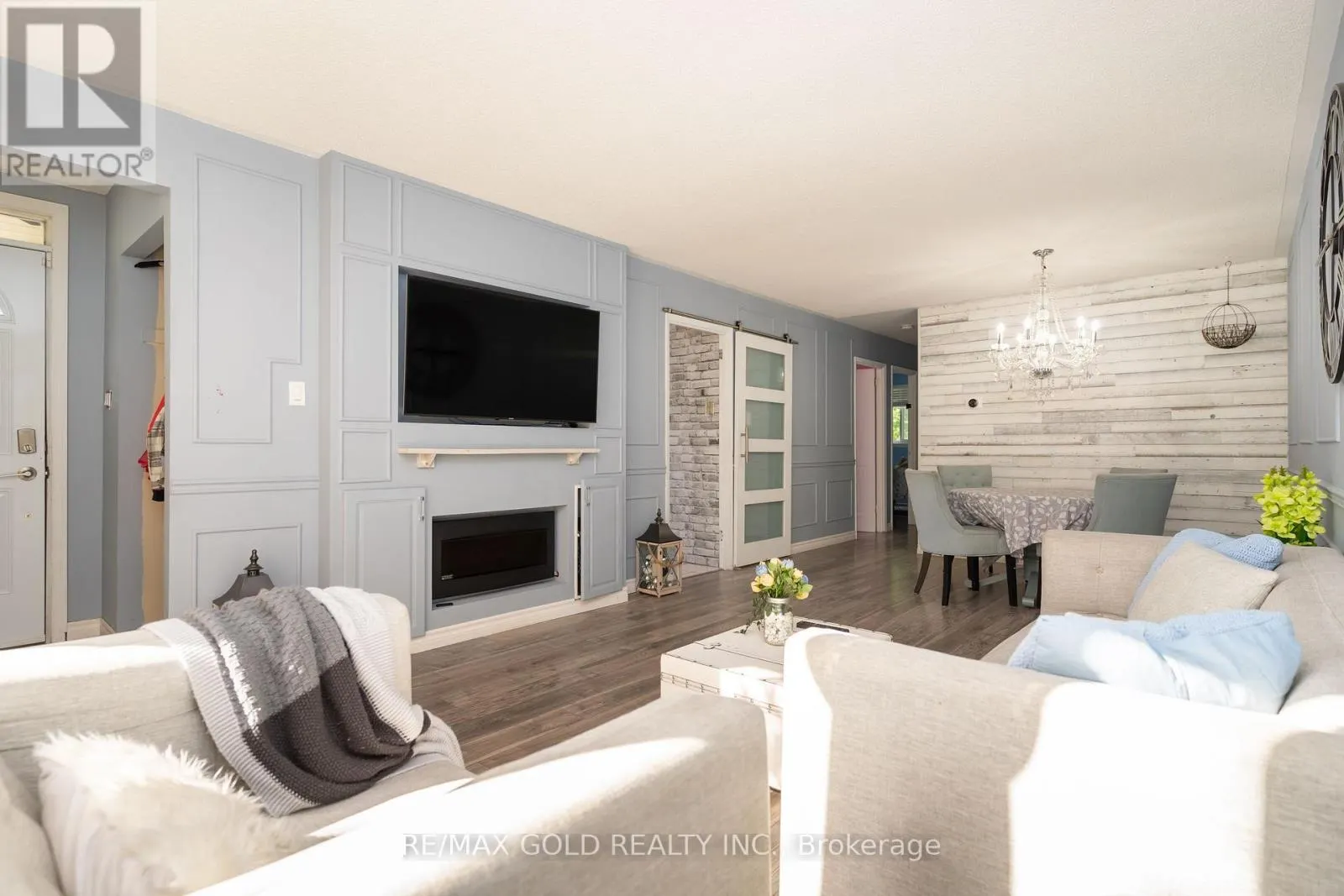 4 DEESIDE CRESCENT