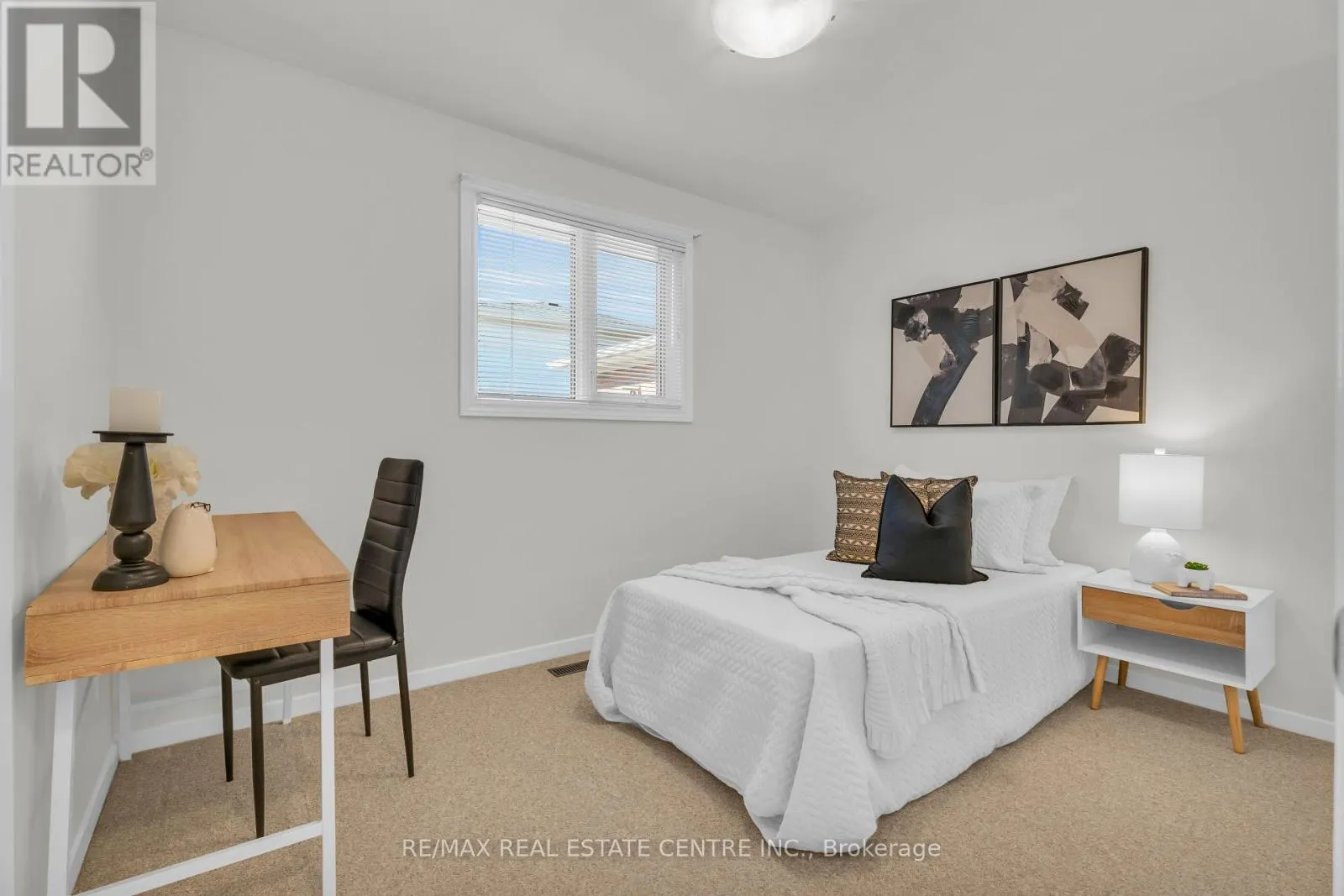 3 STOCKMAN CRESCENT