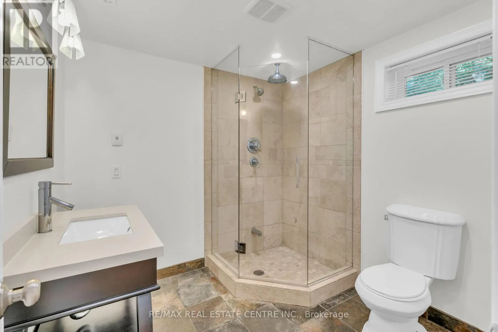 3 STOCKMAN CRESCENT