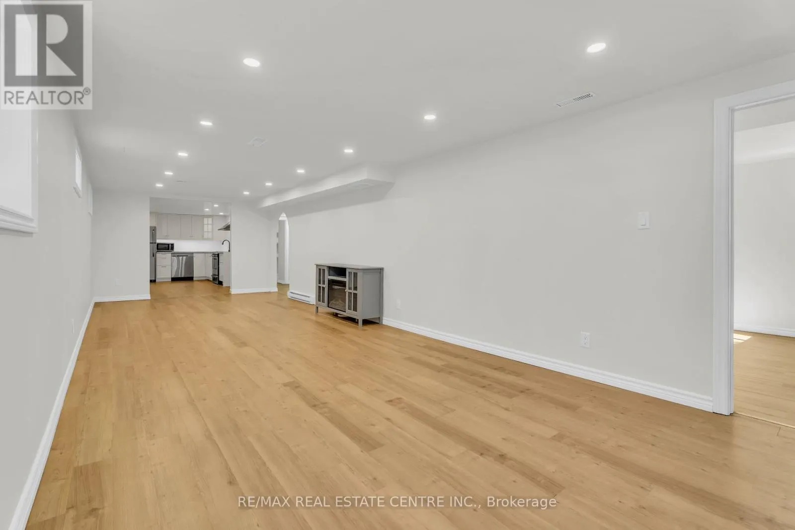 3 STOCKMAN CRESCENT