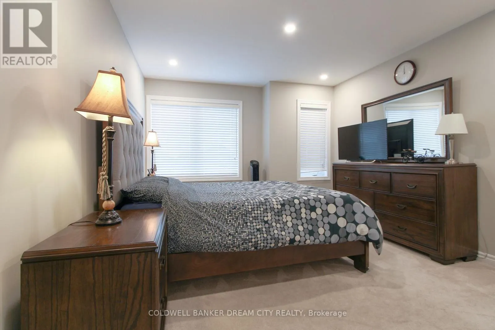 450 BRISDALE DRIVE