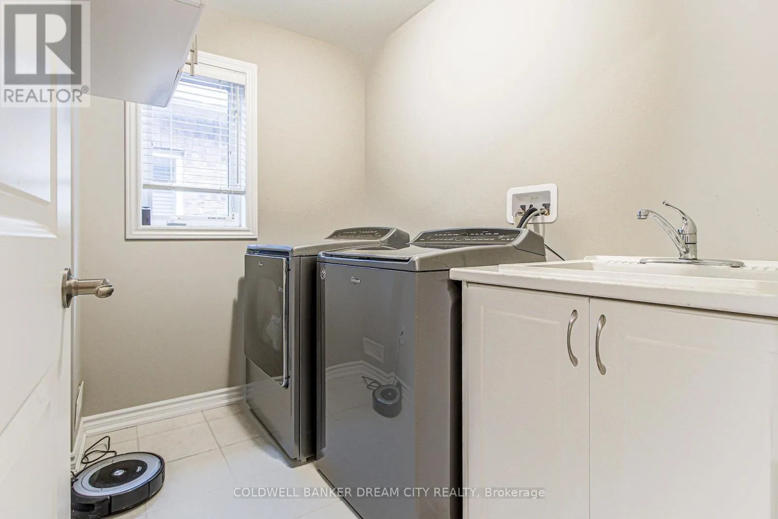 450 BRISDALE DRIVE