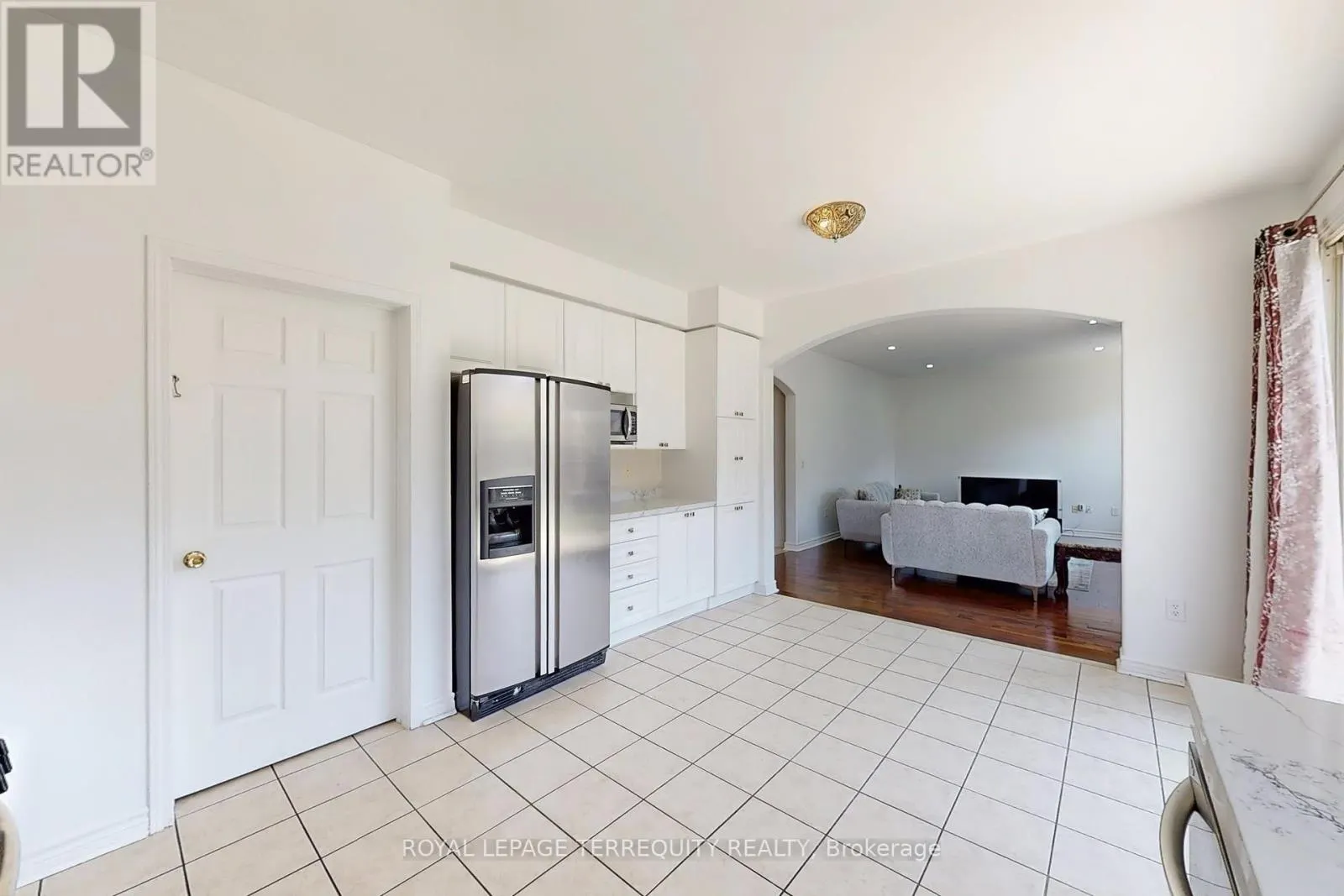 6 VERONA DRIVE