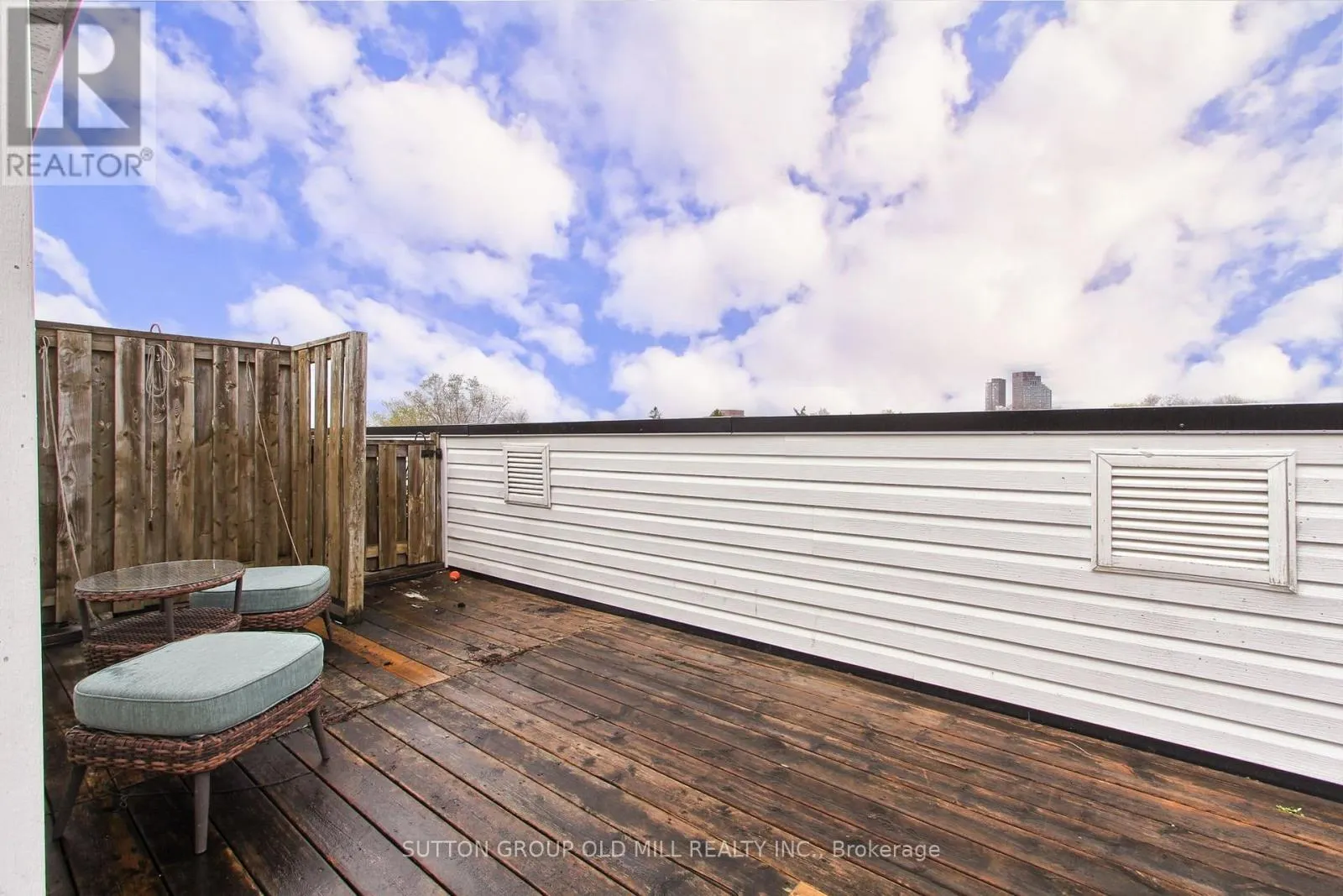 167 - 760 LAWRENCE AVENUE W