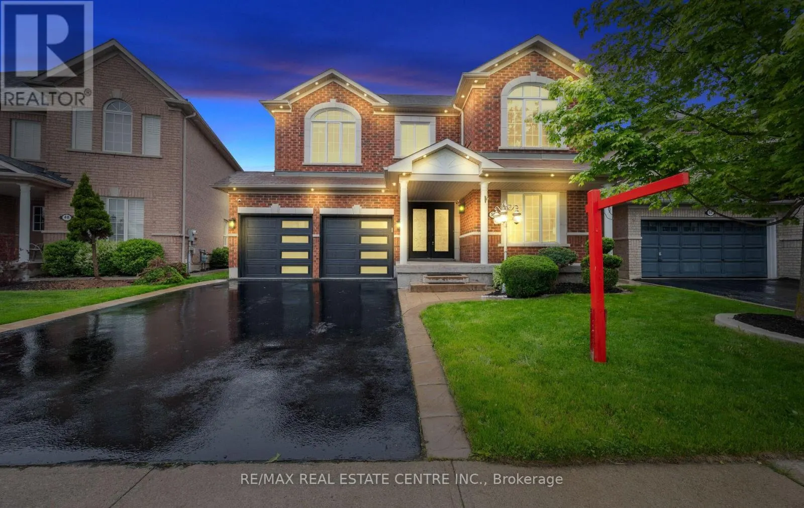 50 AMBOISE CRESCENT
