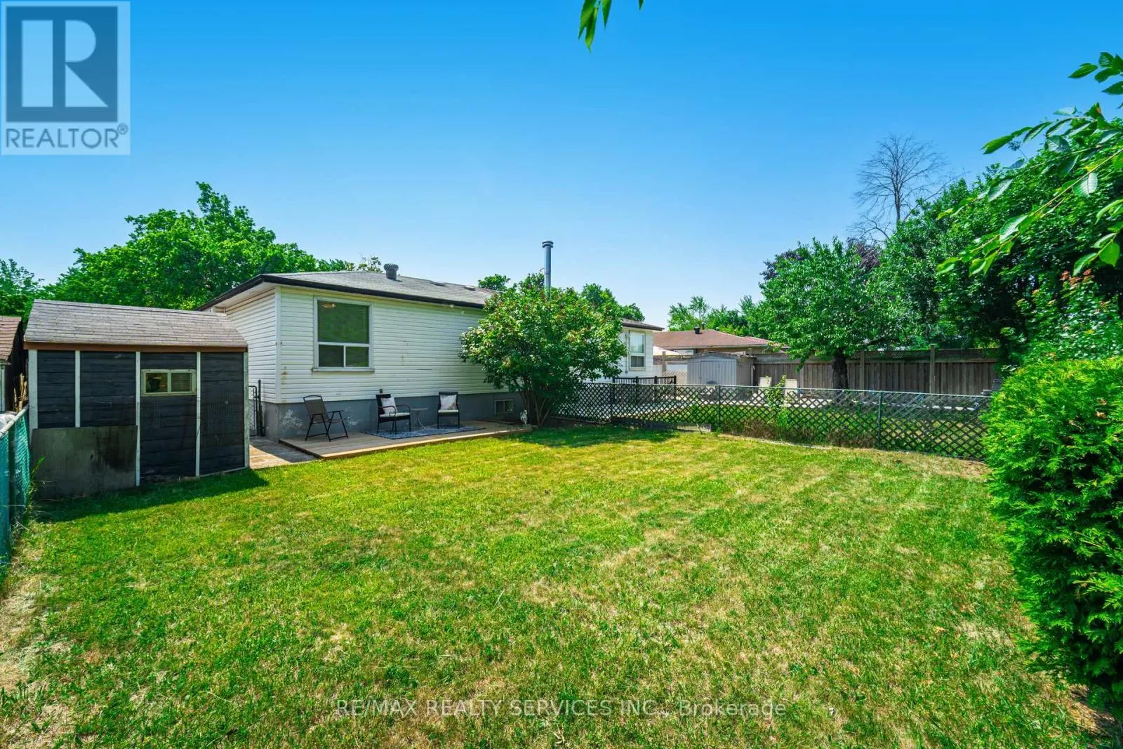 48 GLENMORE CRESCENT