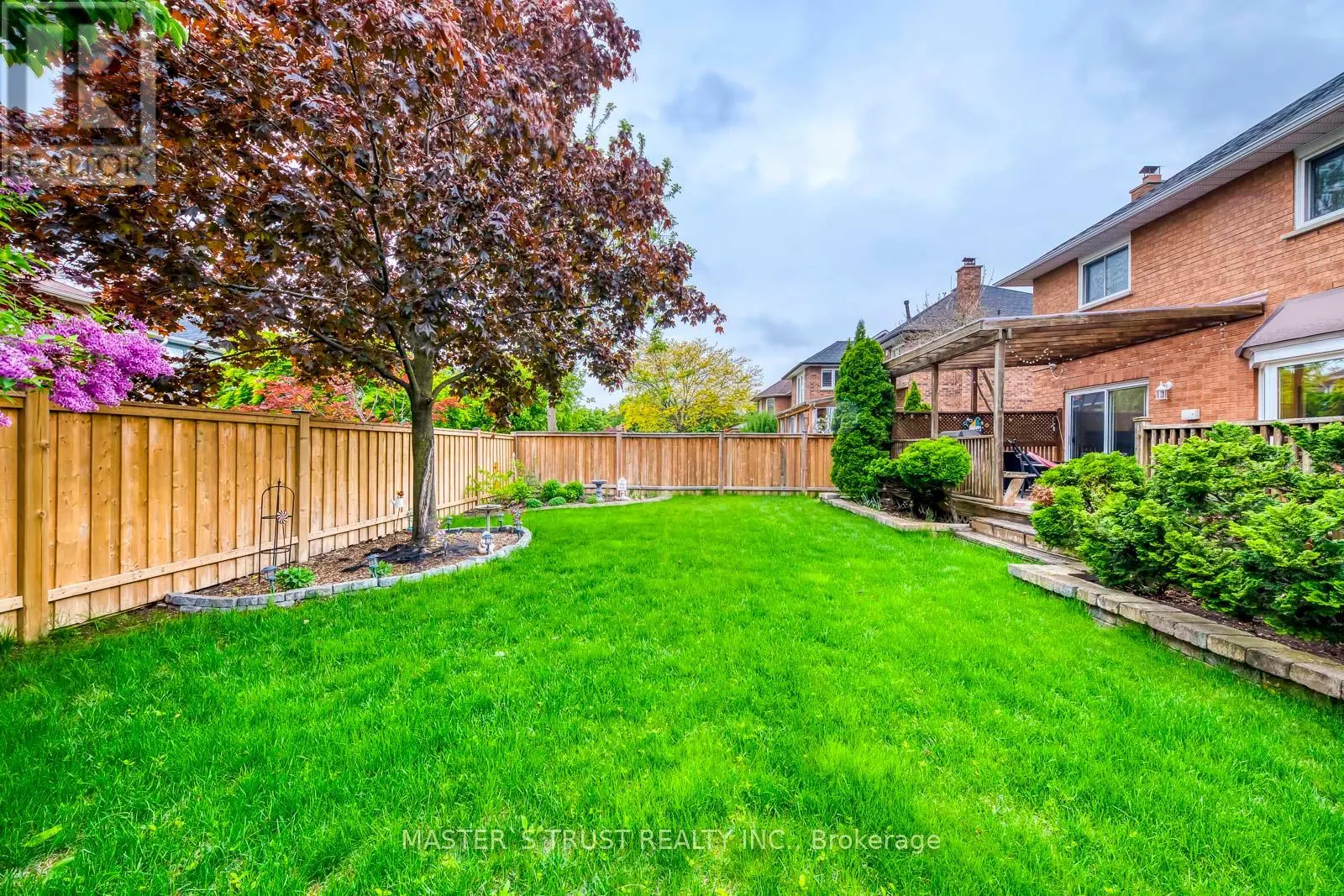 5428 EDENCROFT CRESCENT