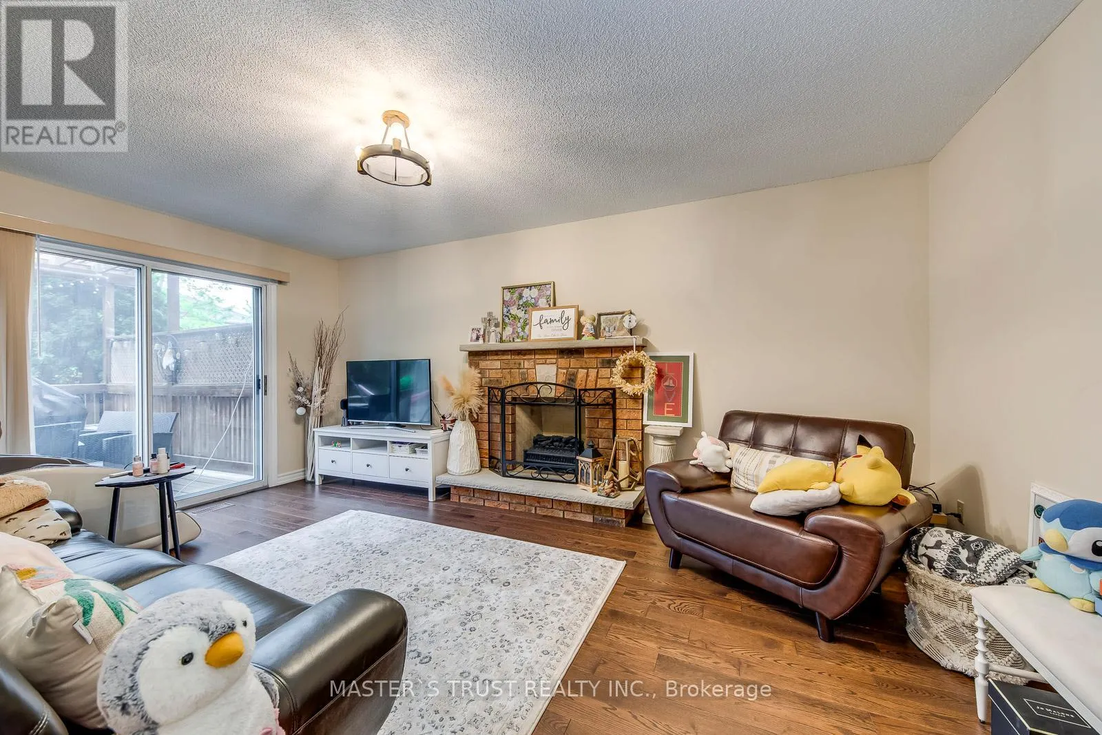 5428 EDENCROFT CRESCENT