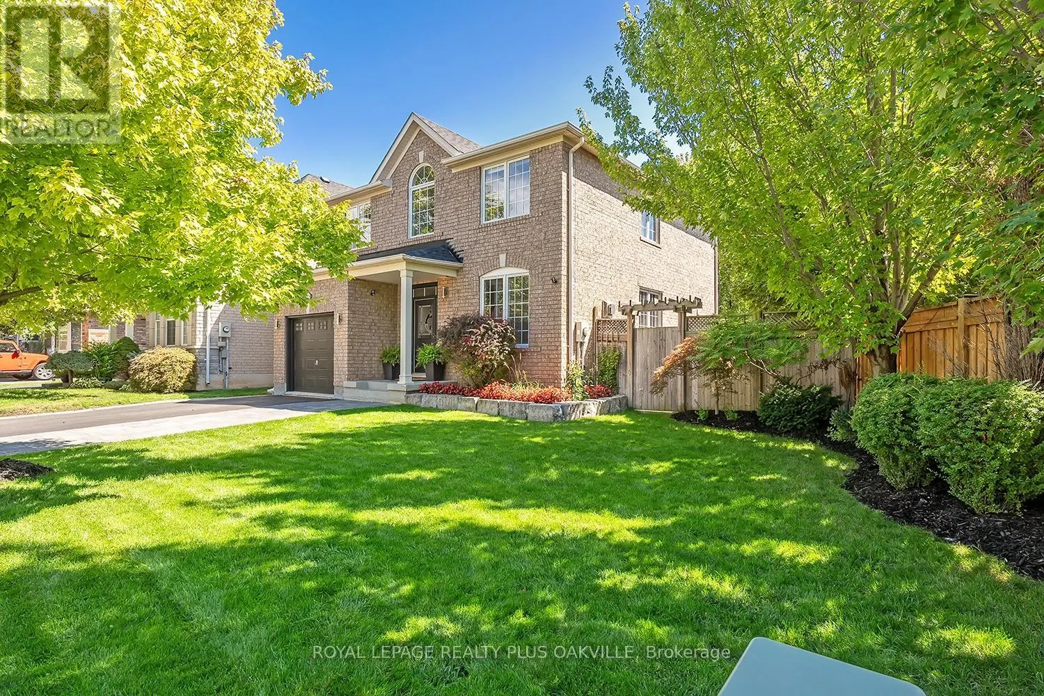 3174 SCOTSCRAIG CRESCENT