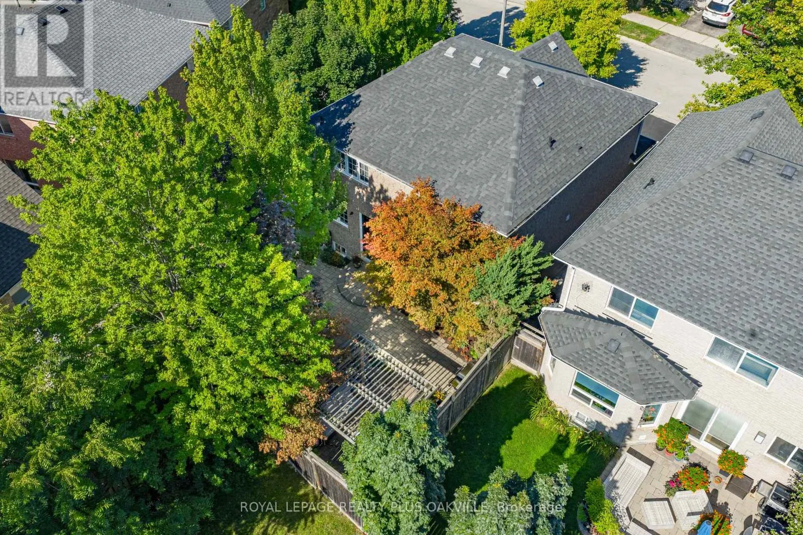 3174 SCOTSCRAIG CRESCENT