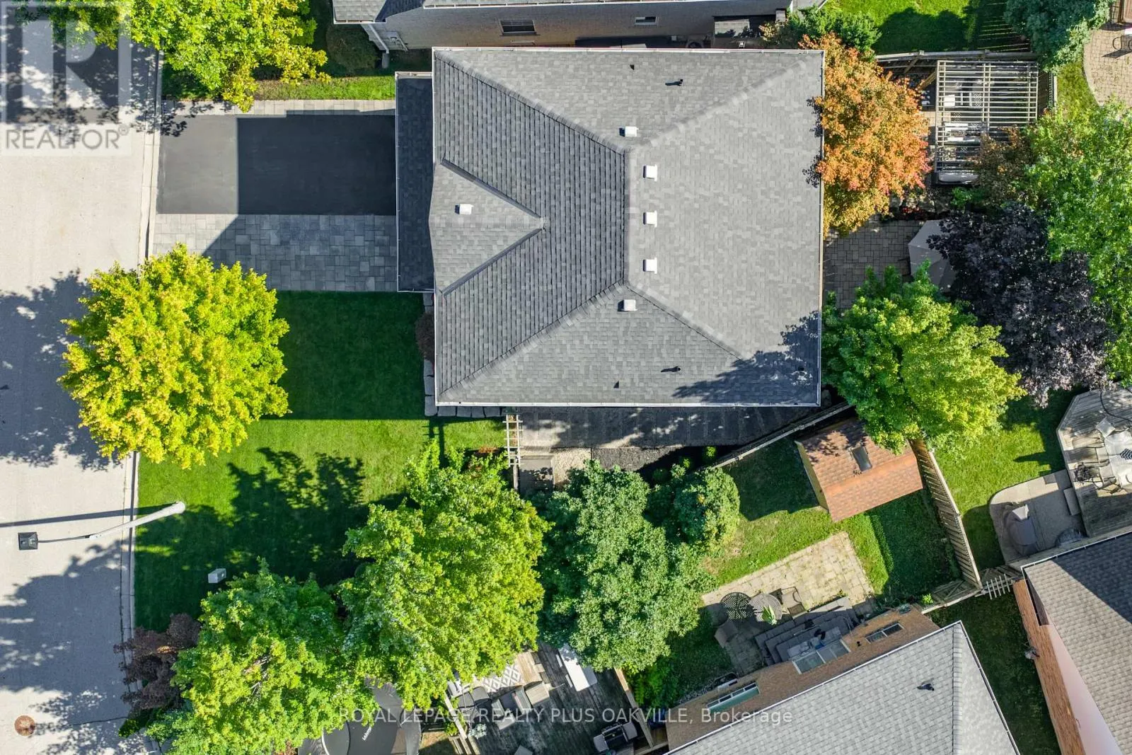 3174 SCOTSCRAIG CRESCENT