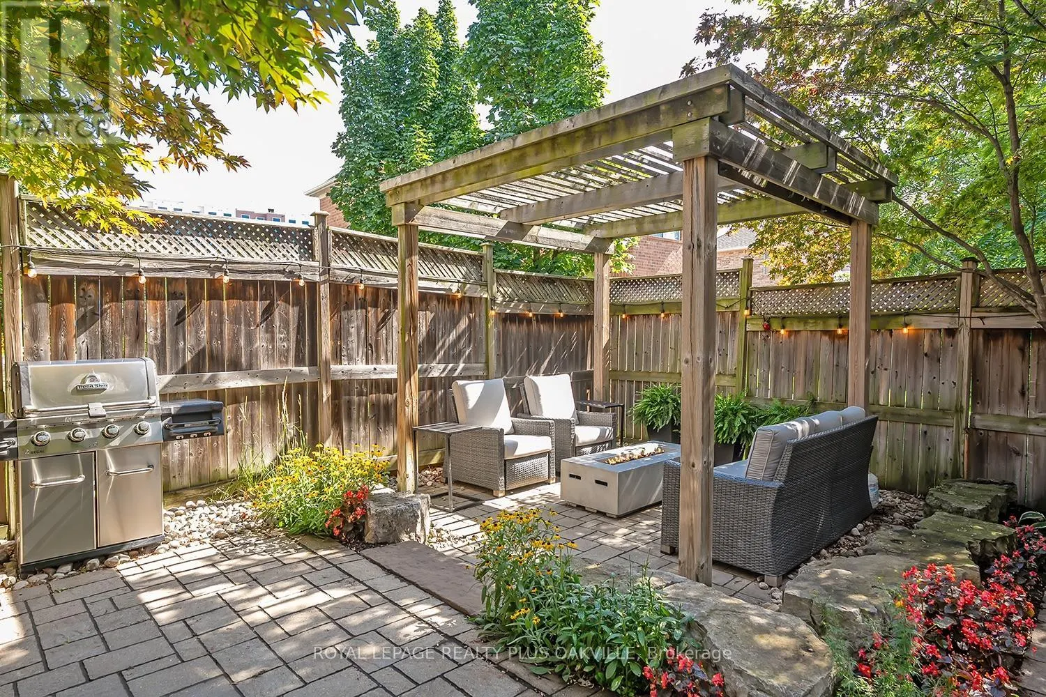 3174 SCOTSCRAIG CRESCENT