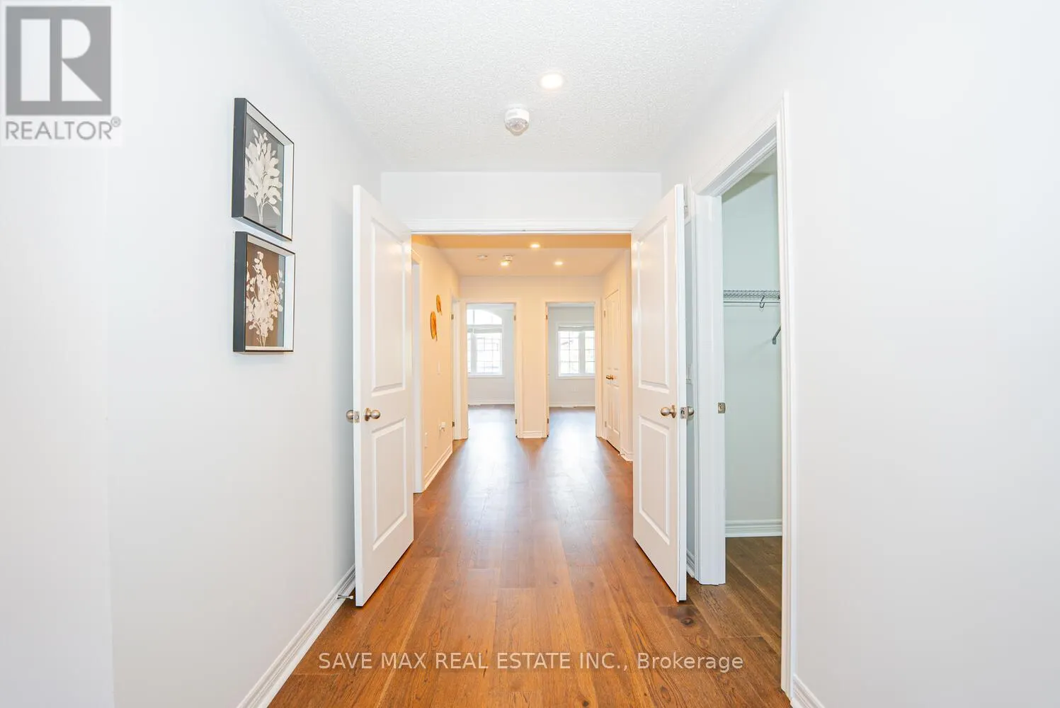 45 IVOR CRESCENT