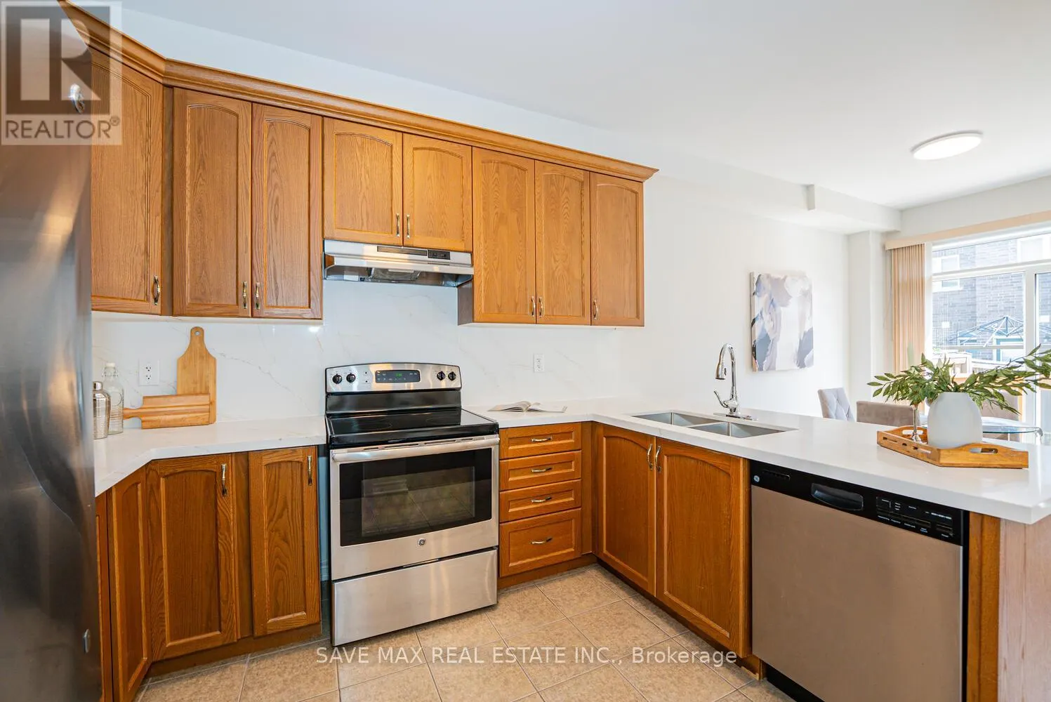45 IVOR CRESCENT