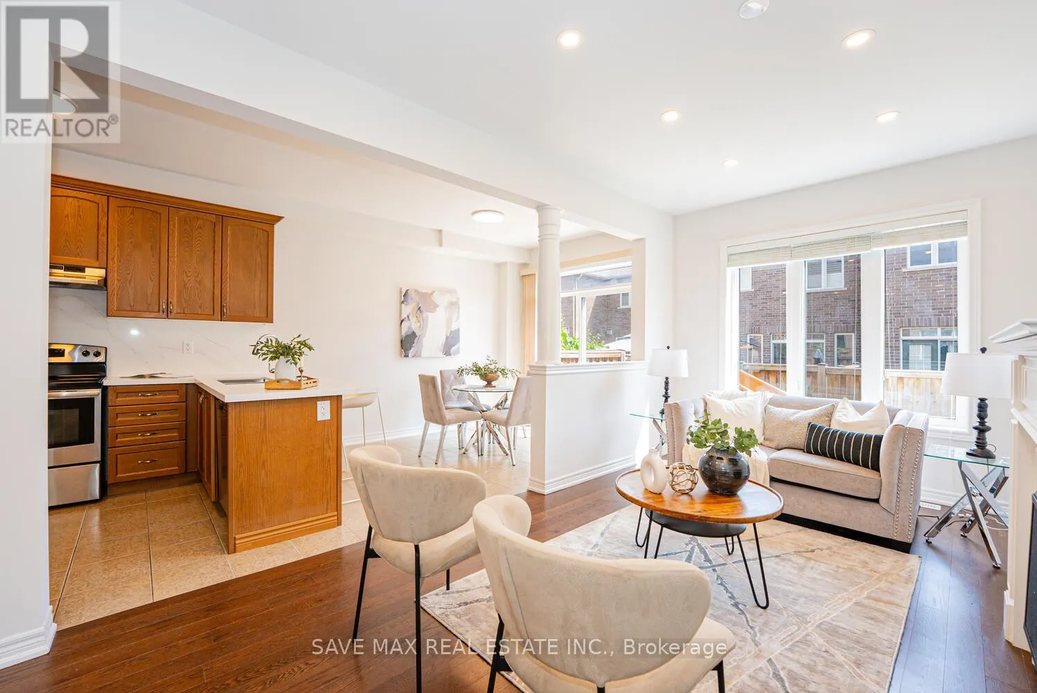 45 IVOR CRESCENT