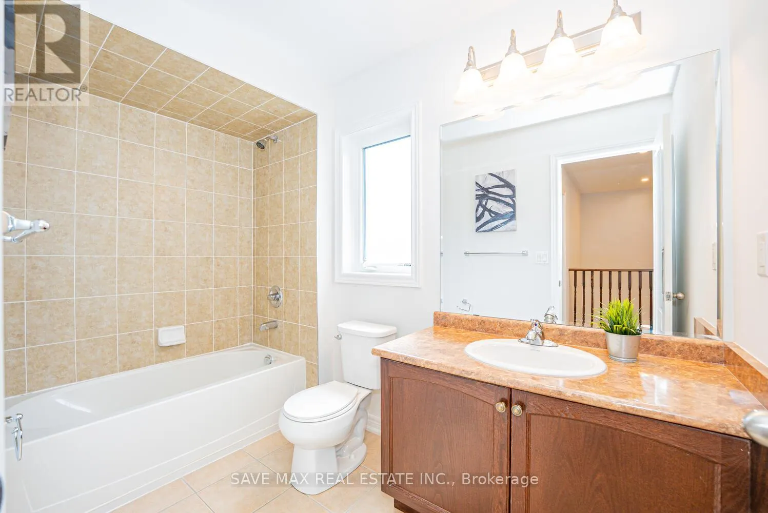45 IVOR CRESCENT
