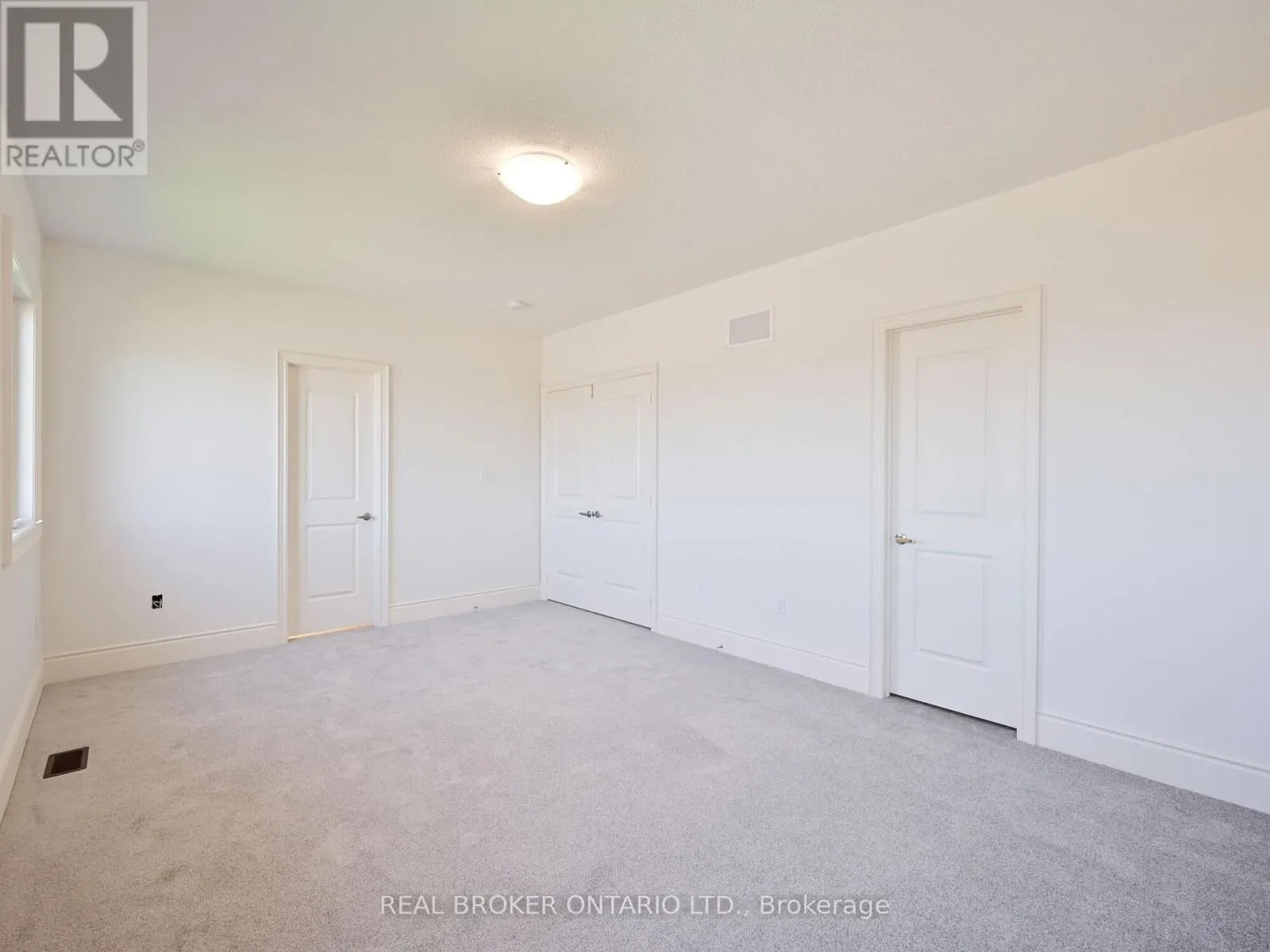 1555 SEVERN DRIVE