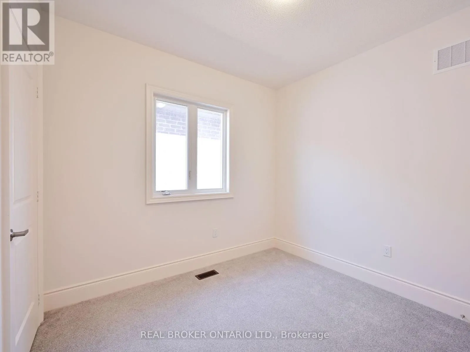 1555 SEVERN DRIVE