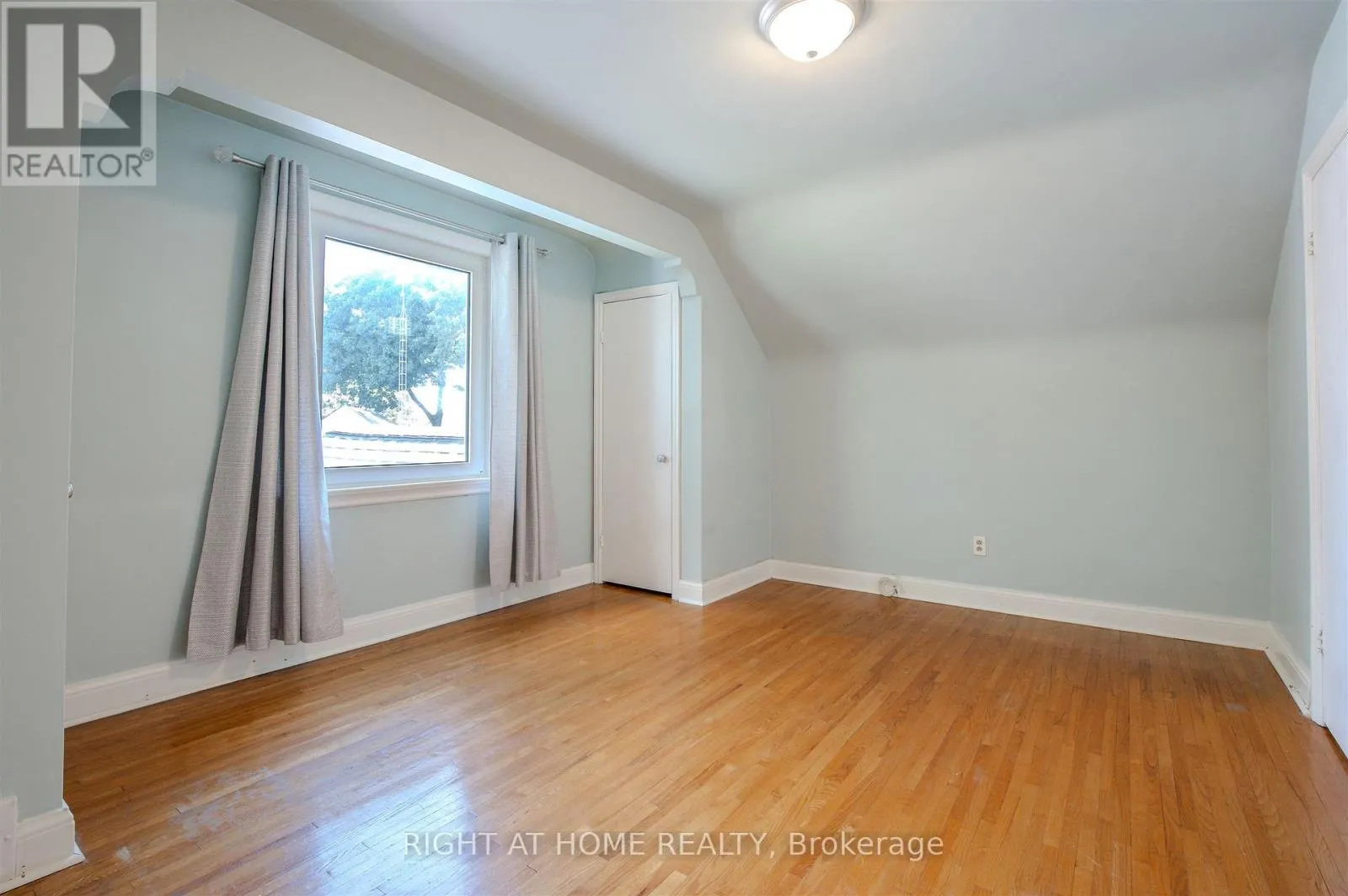 309 RATHBURN ROAD