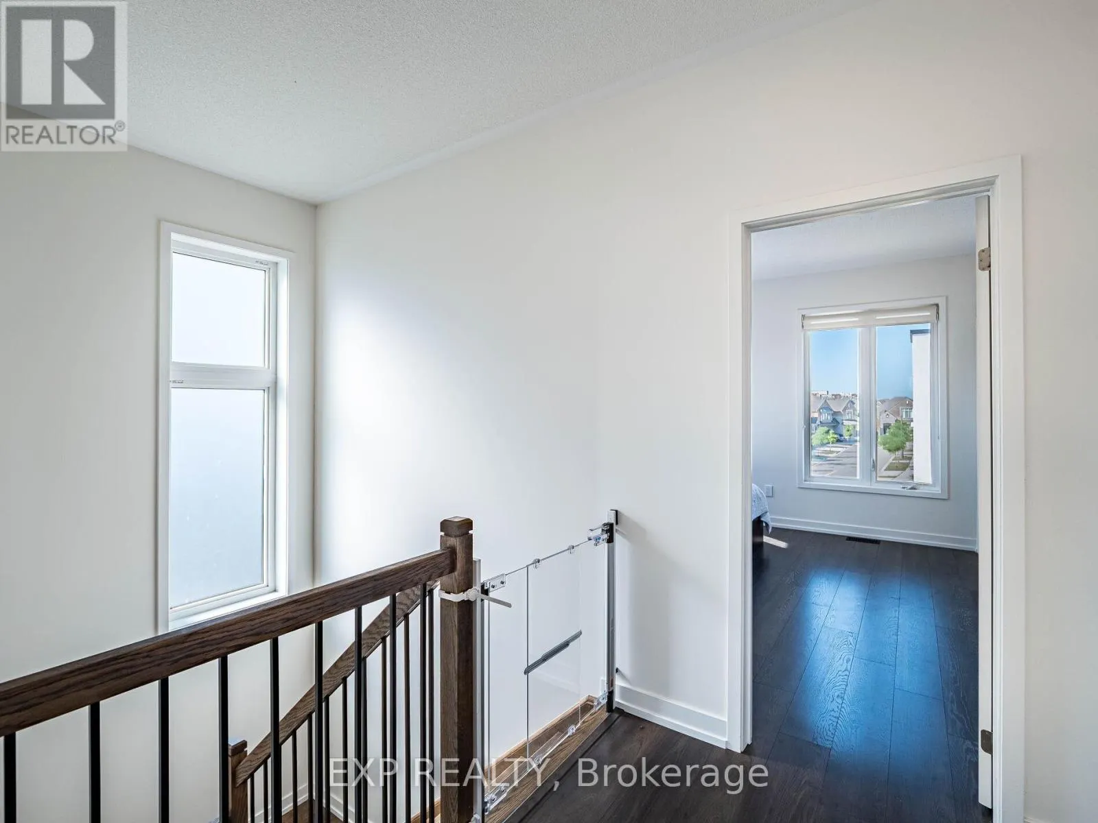 3128 MINTWOOD CIRCLE