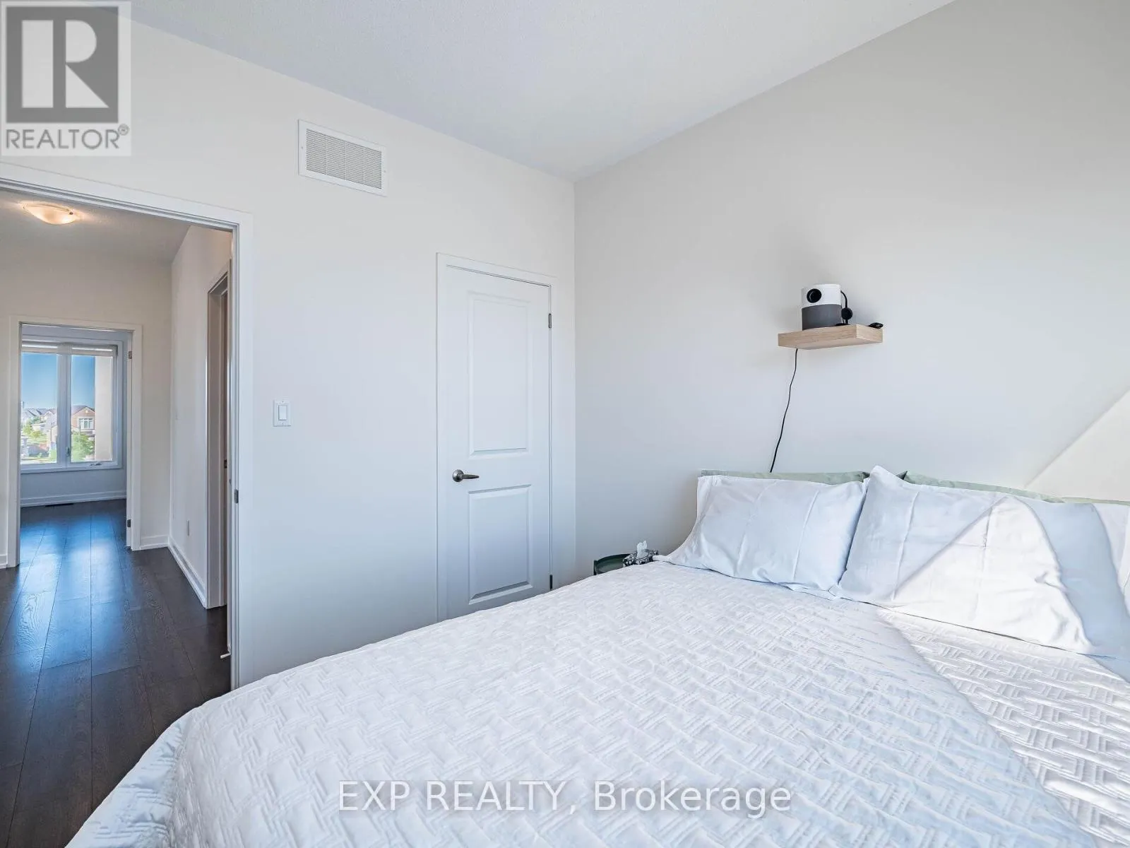3128 MINTWOOD CIRCLE