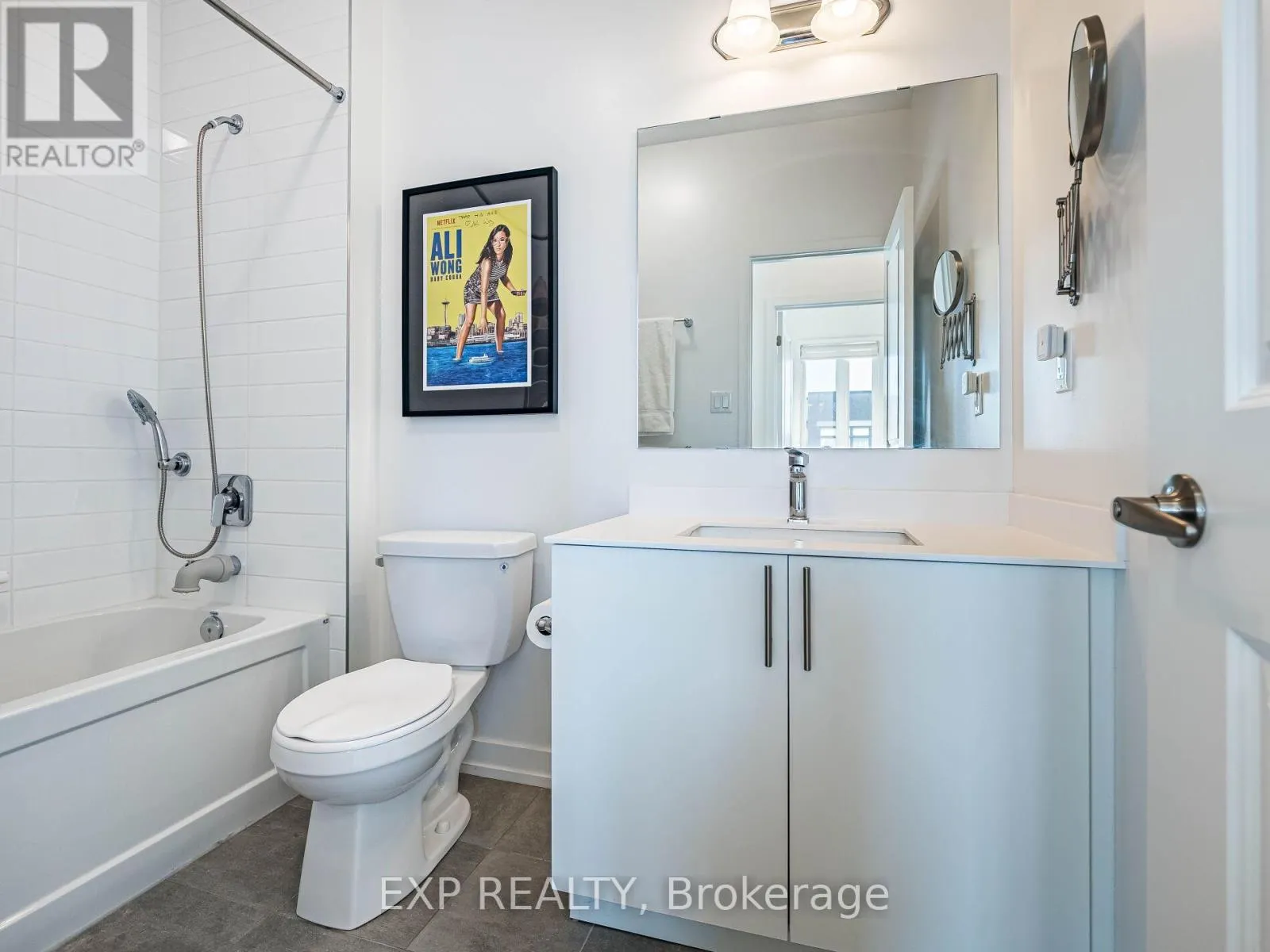 3128 MINTWOOD CIRCLE