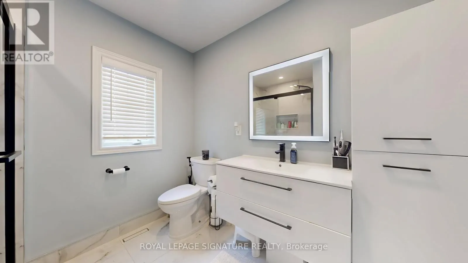 25 SAWSTON CIRCLE