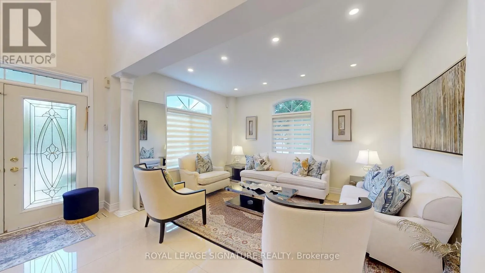25 SAWSTON CIRCLE