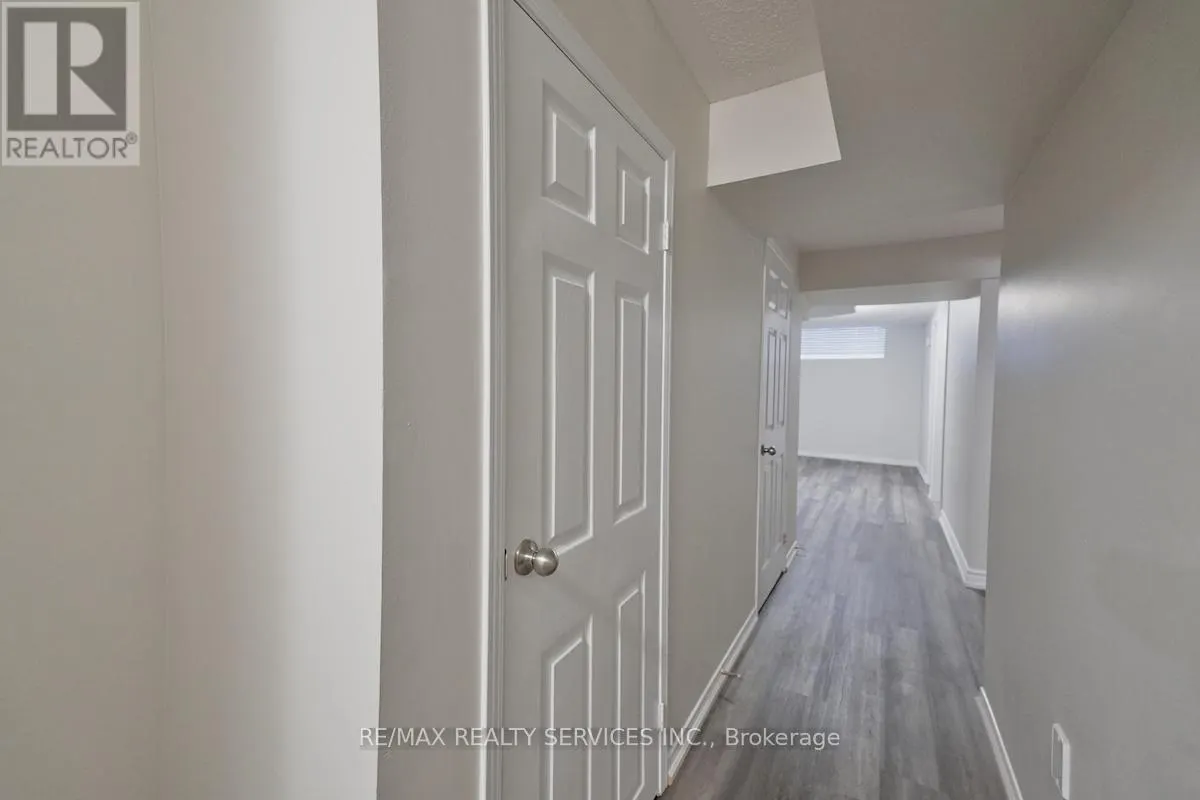 30 LOFTSMOOR DRIVE