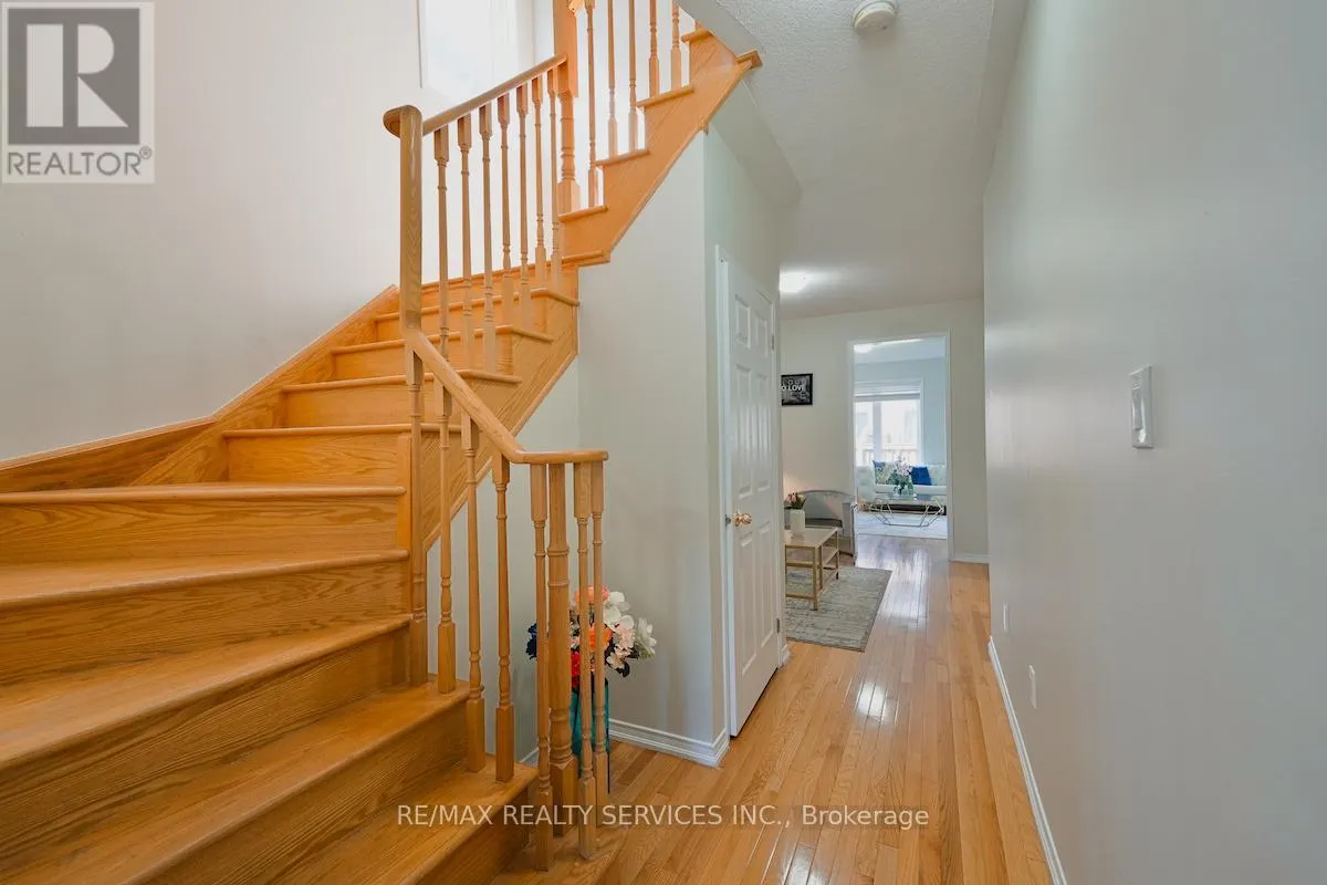 30 LOFTSMOOR DRIVE