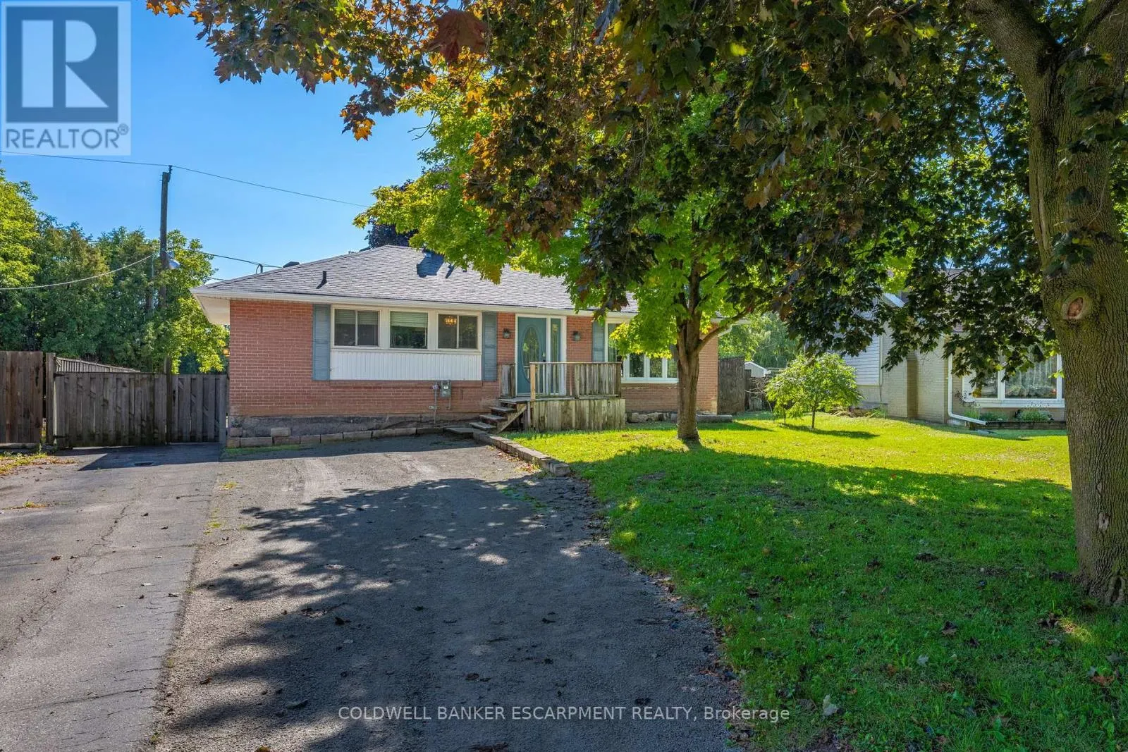 54 MOWBRAY PLACE