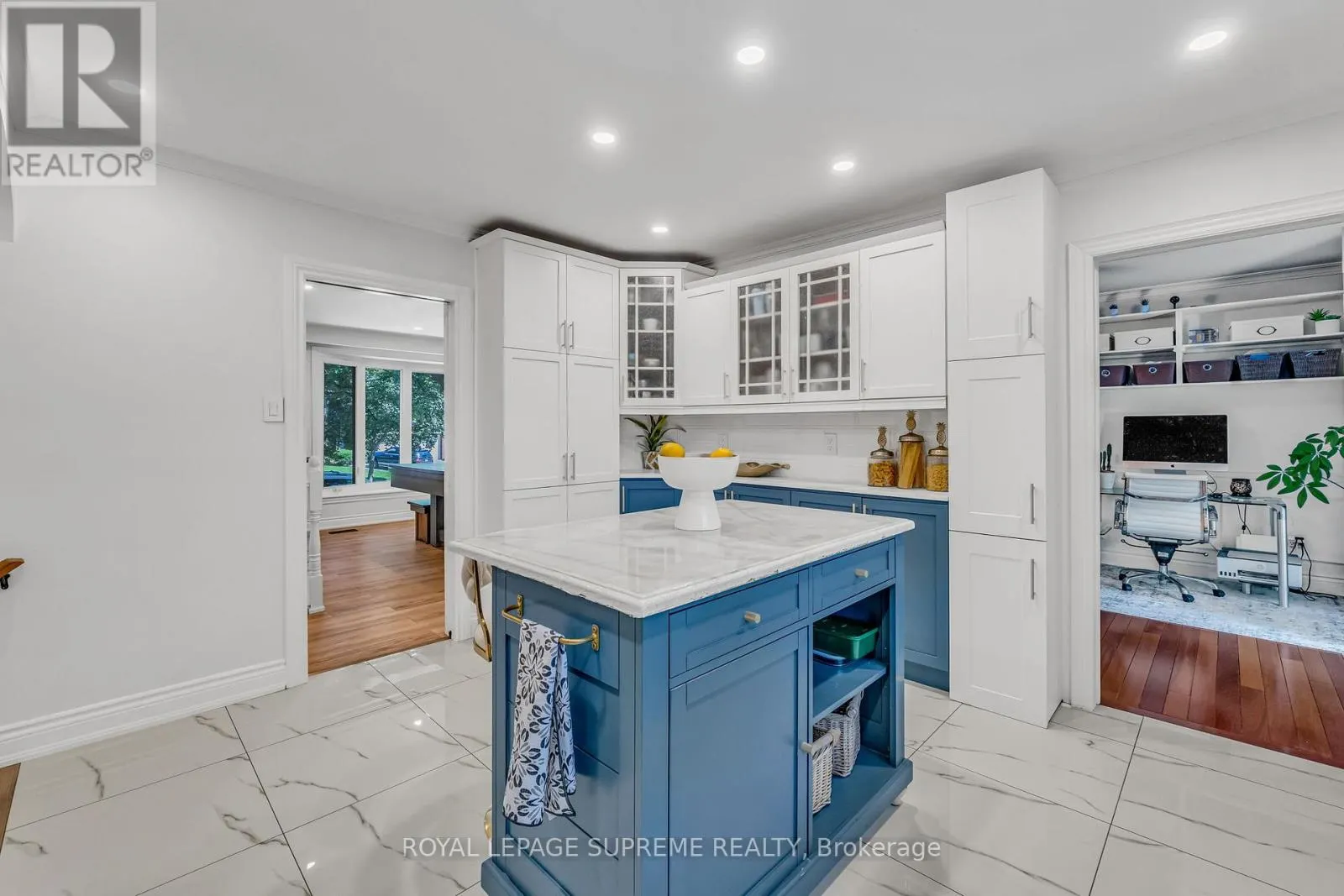 3572 BEECHOLLOW CRESCENT