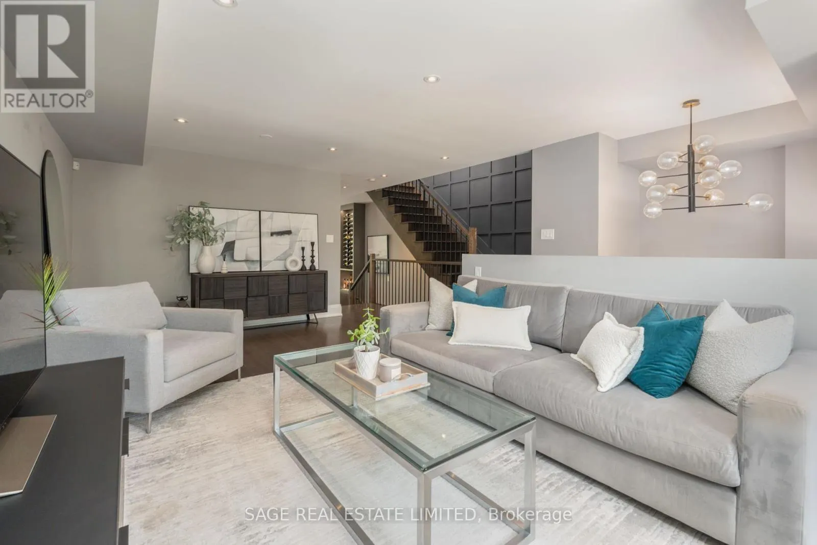 81B SEVENTEENTH STREET