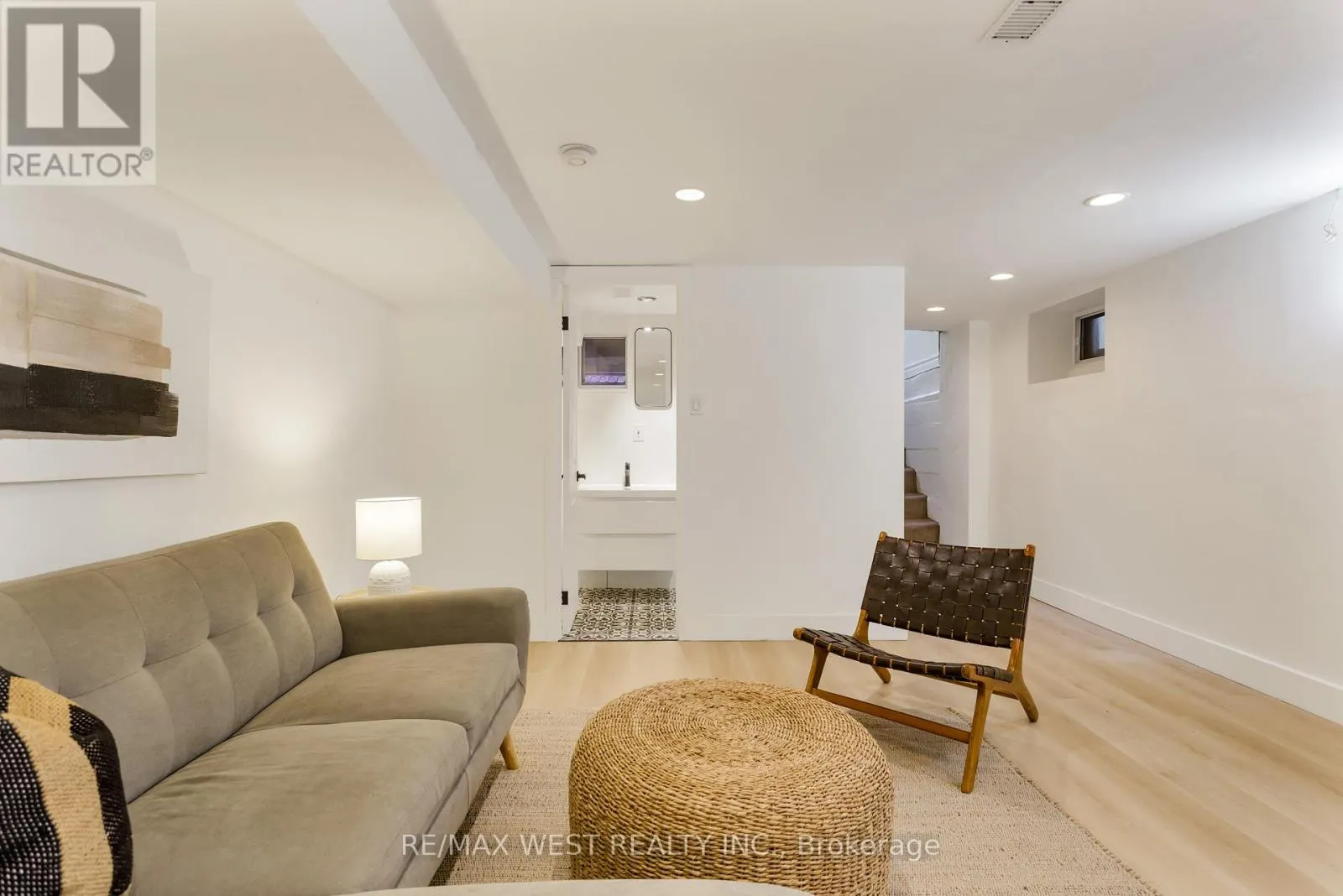 187 INDIAN GROVE