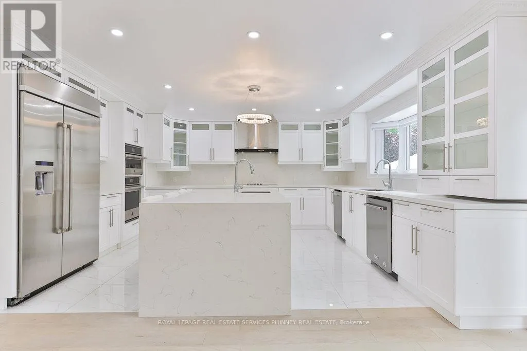 1003 LAKESHORE ROAD W