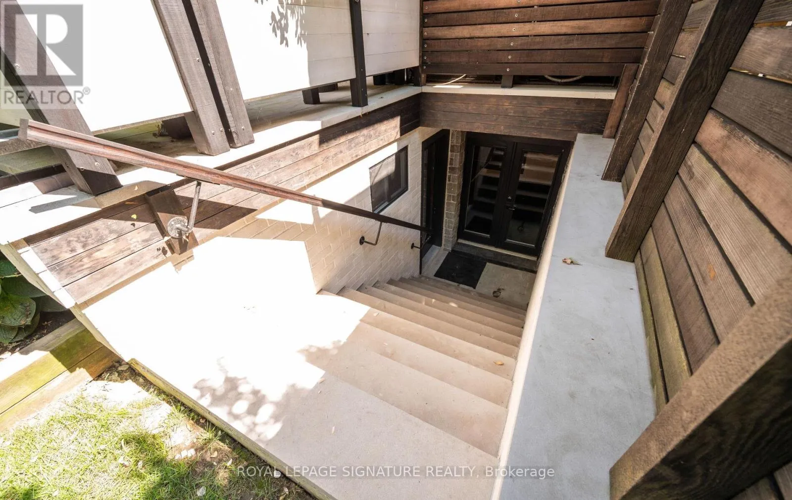 36 WANITA ROAD
