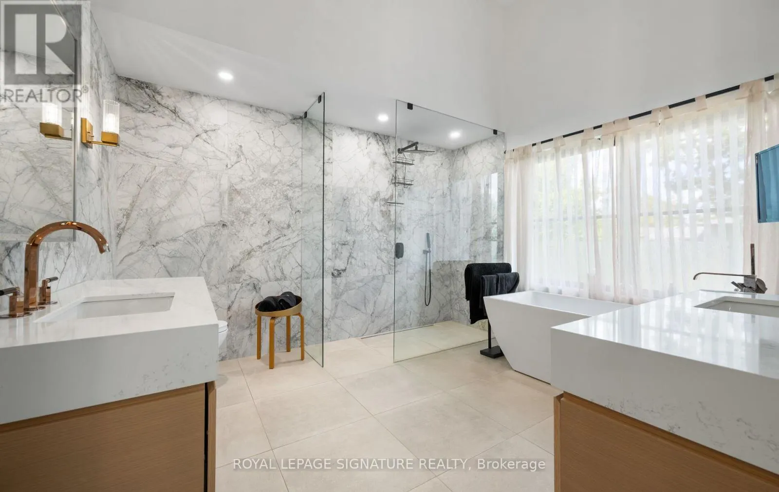 36 WANITA ROAD