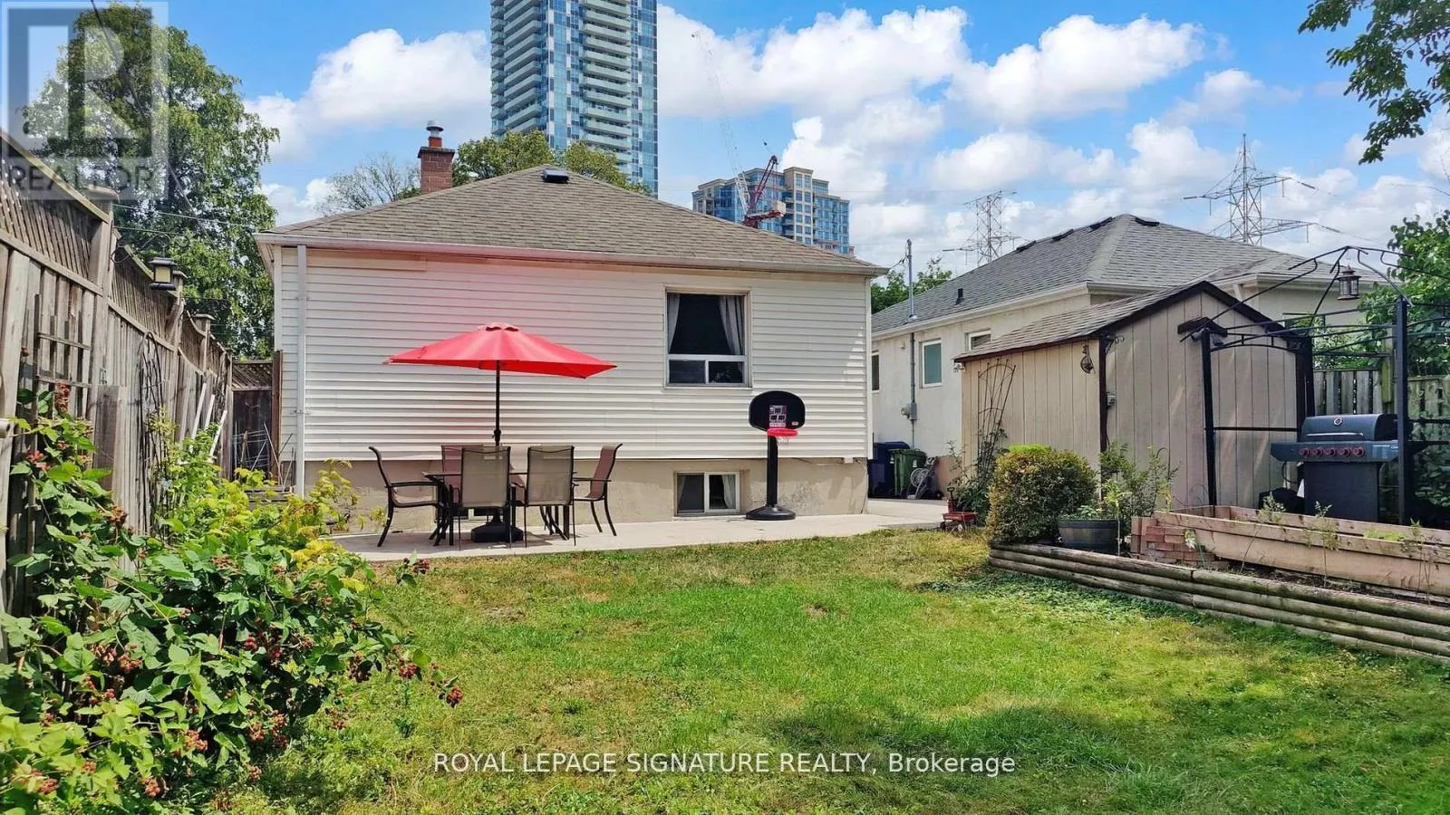 48 ACORN AVENUE