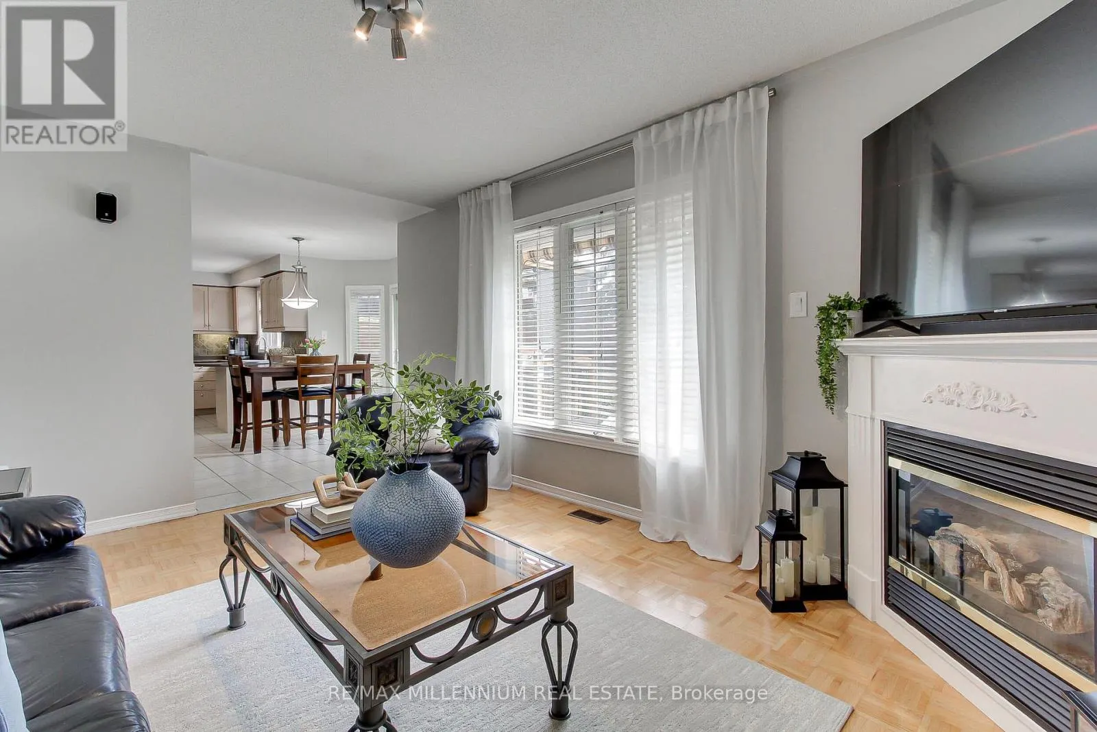 60 MAINARD CRESCENT