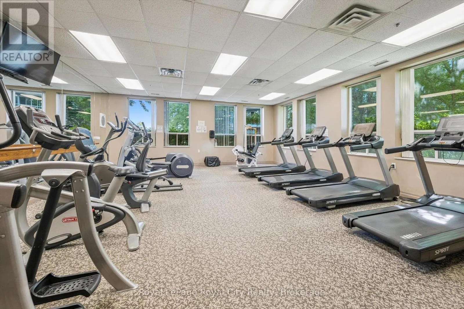 1710 - 4889 KIMBERMOUNT AVENUE, #1710