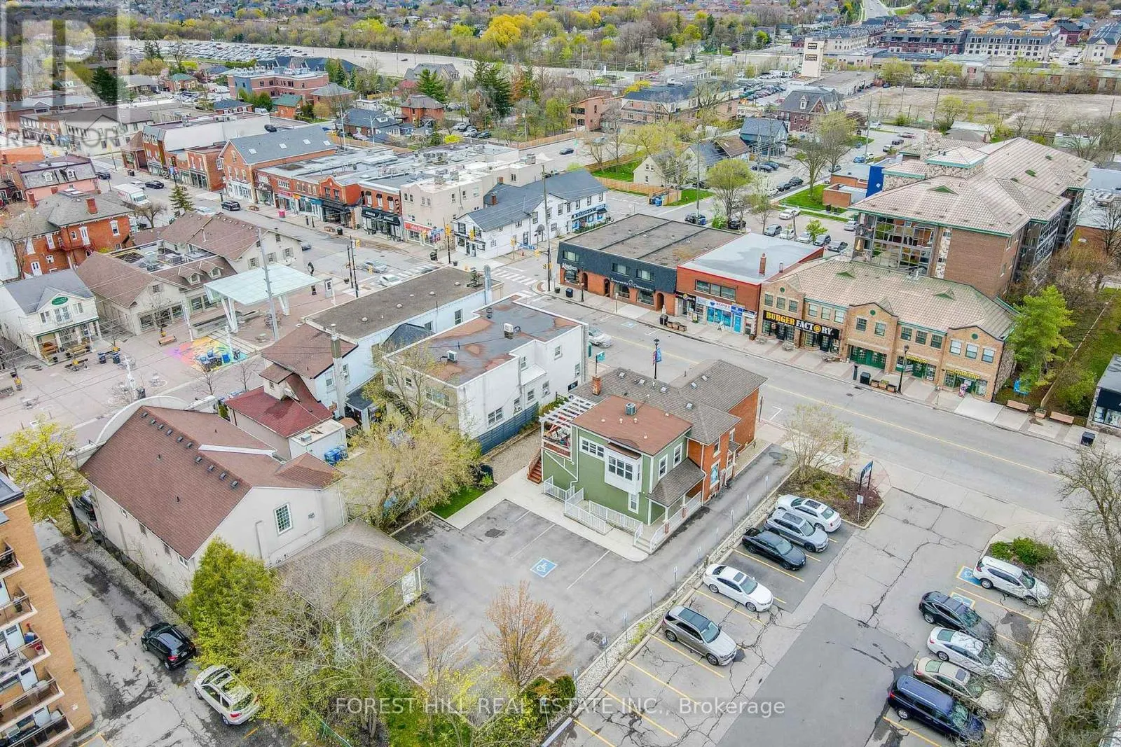 201 QUEEN STREET S