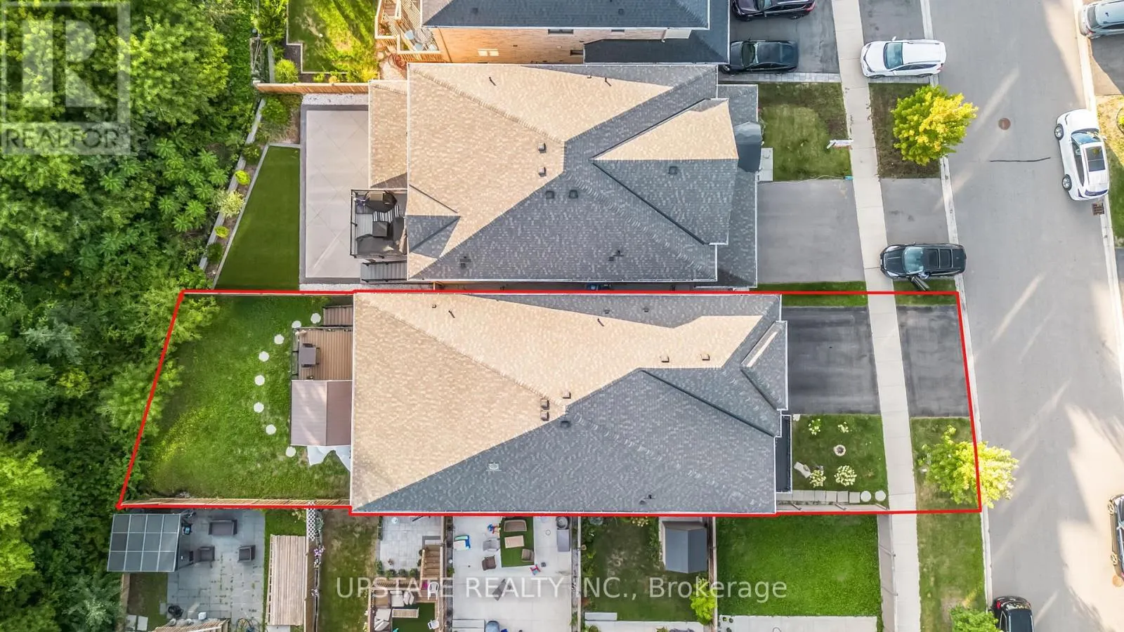 10 VINEYARD DRIVE