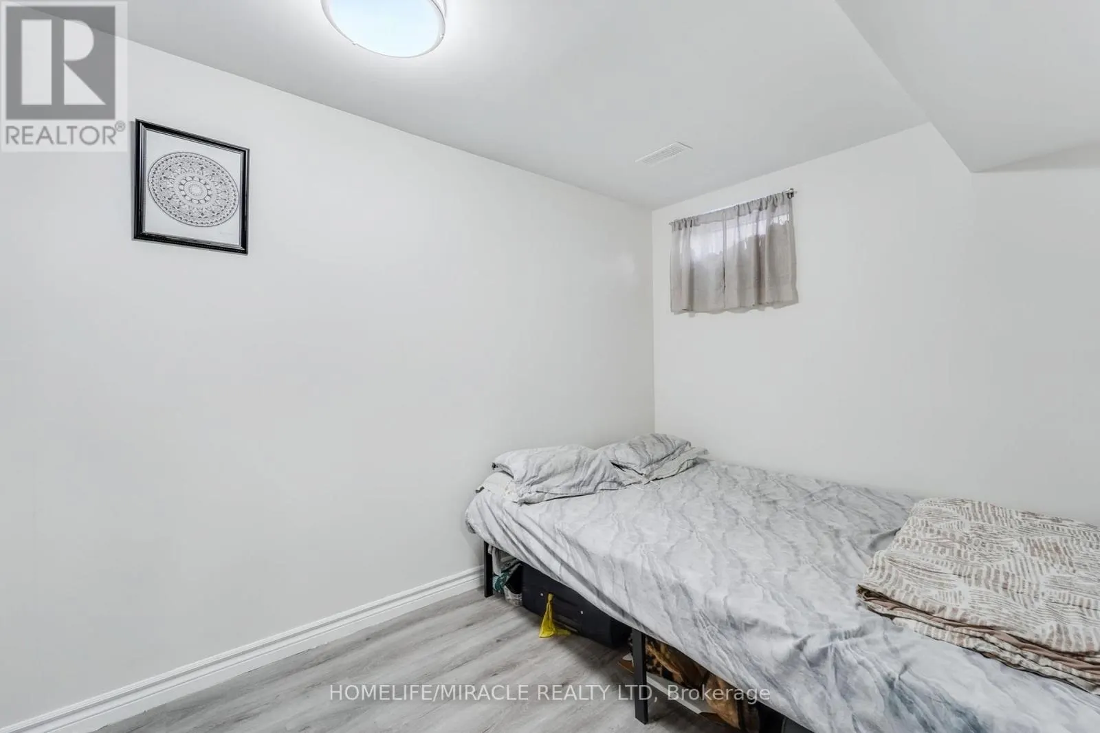 48 JESSOP DRIVE