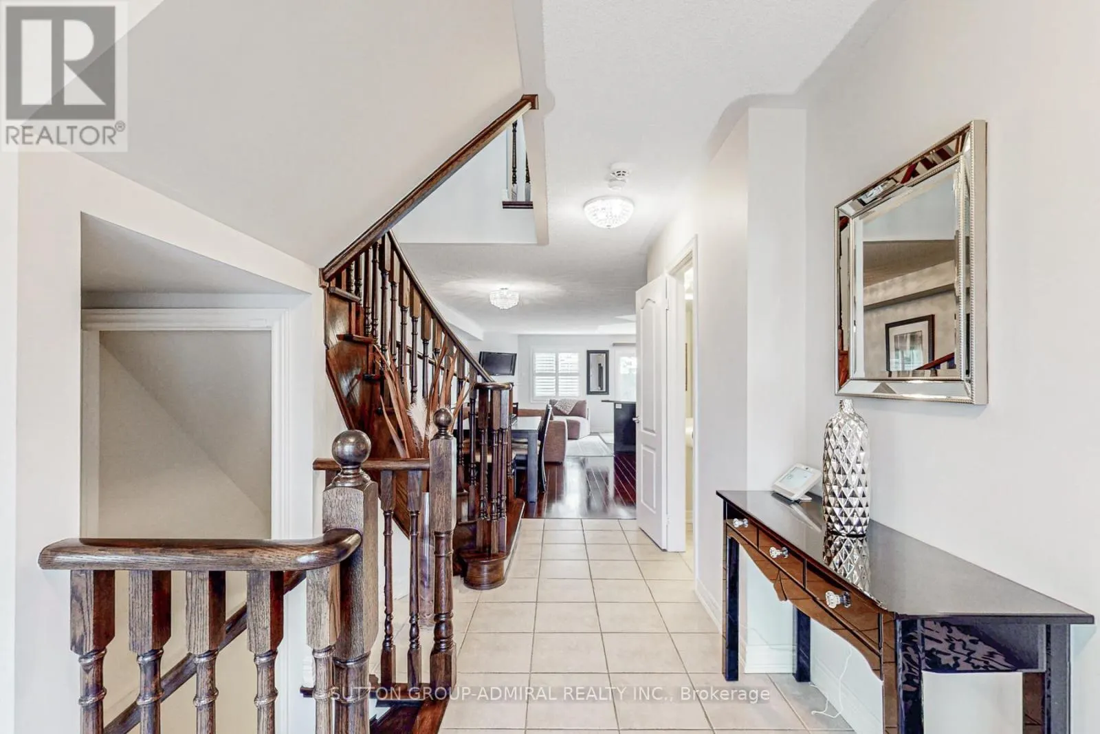 34 BEACHVILLE CIRCLE