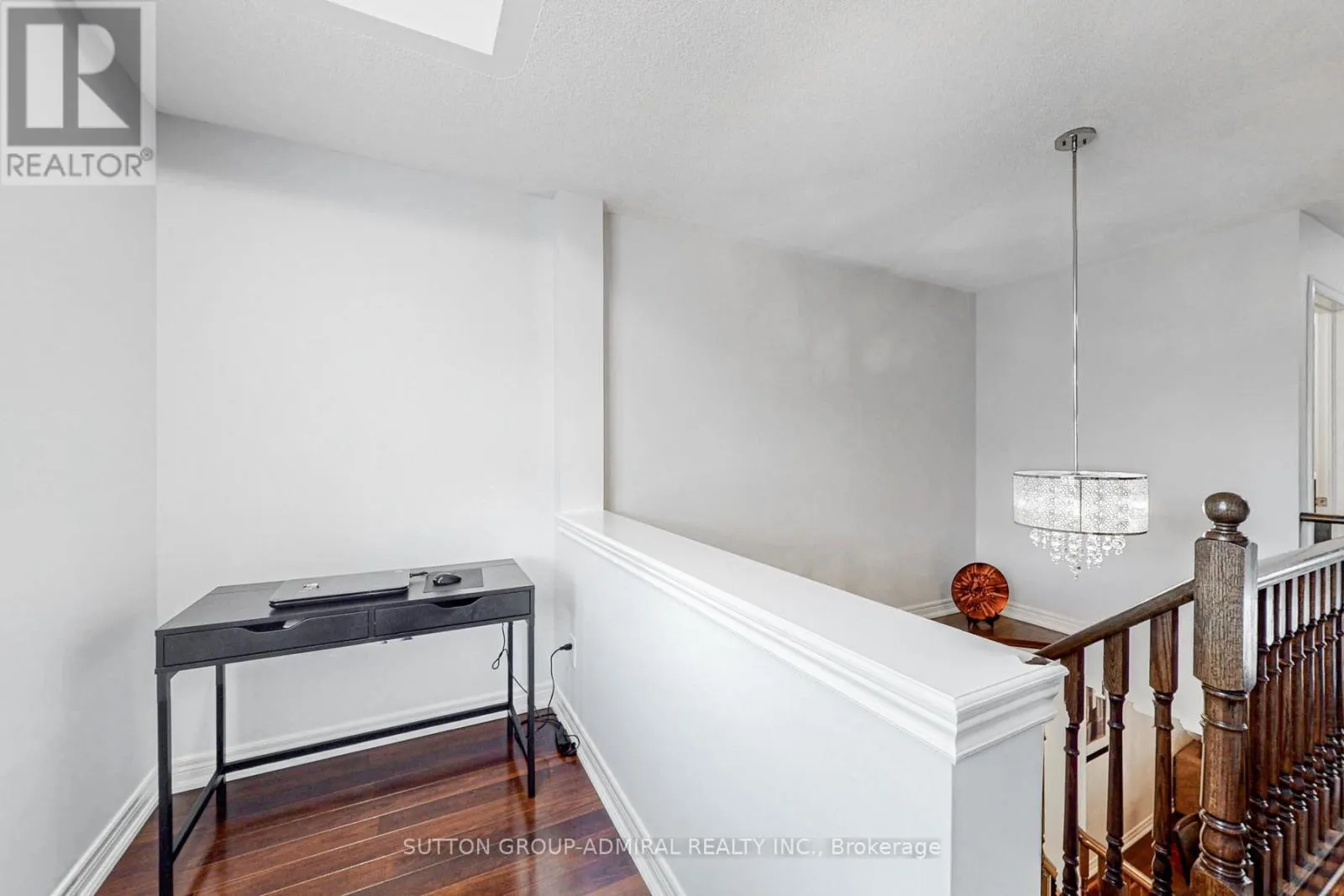 34 BEACHVILLE CIRCLE