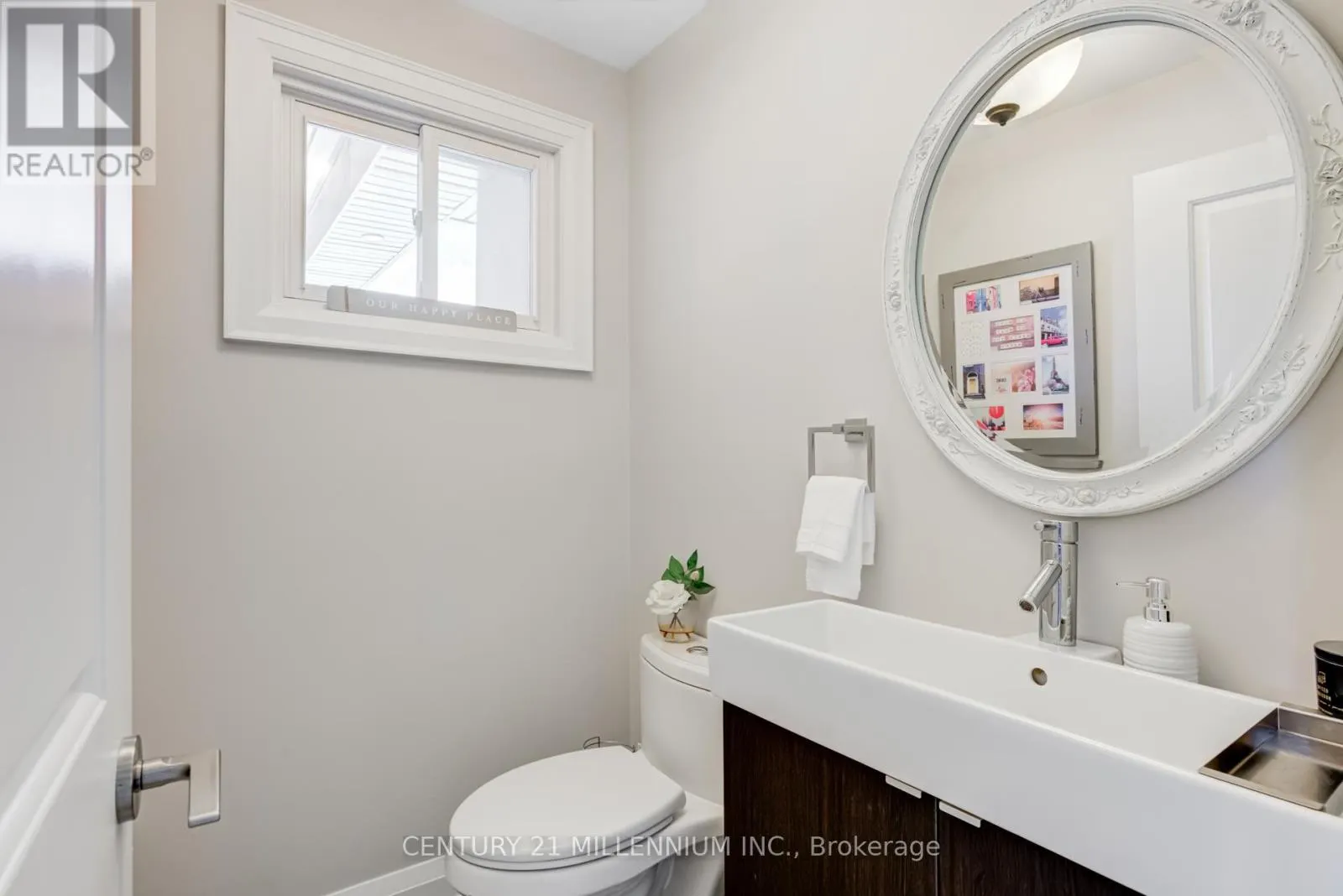 14 GREYSTONE CRESCENT